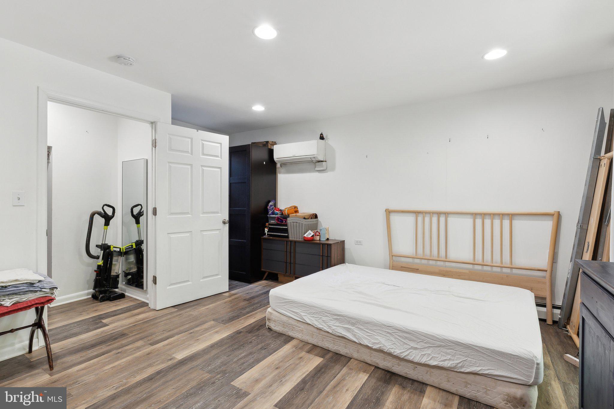 FELLS POINT HISTORIC DISTRICT - Residential Lease