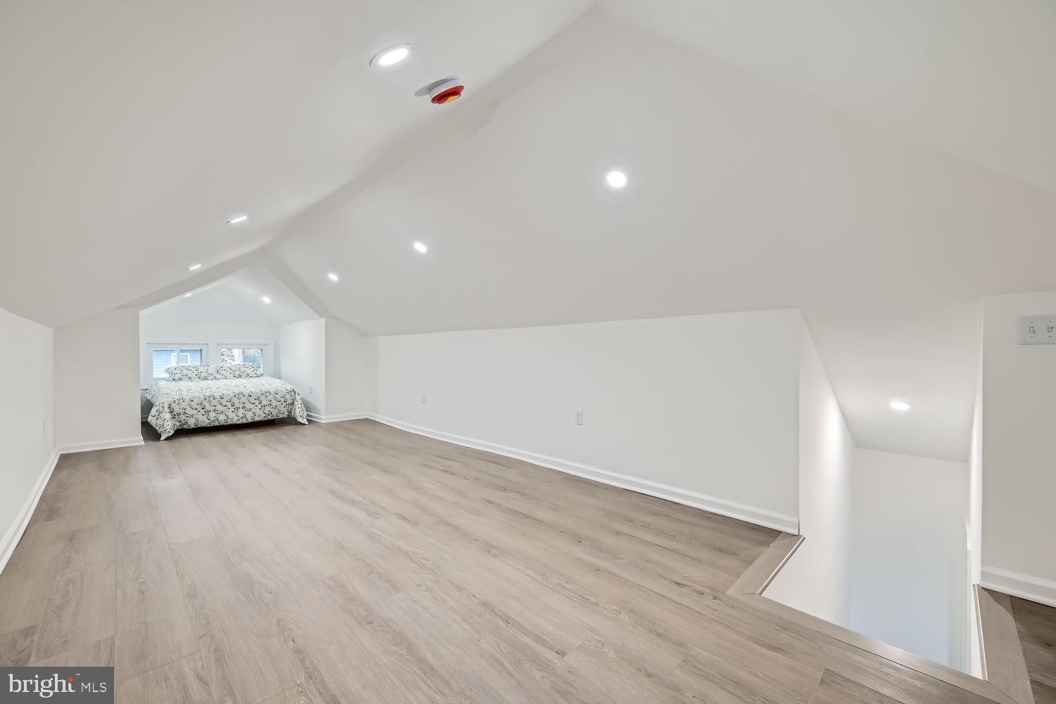 HAMILTON HEIGHTS - Residential