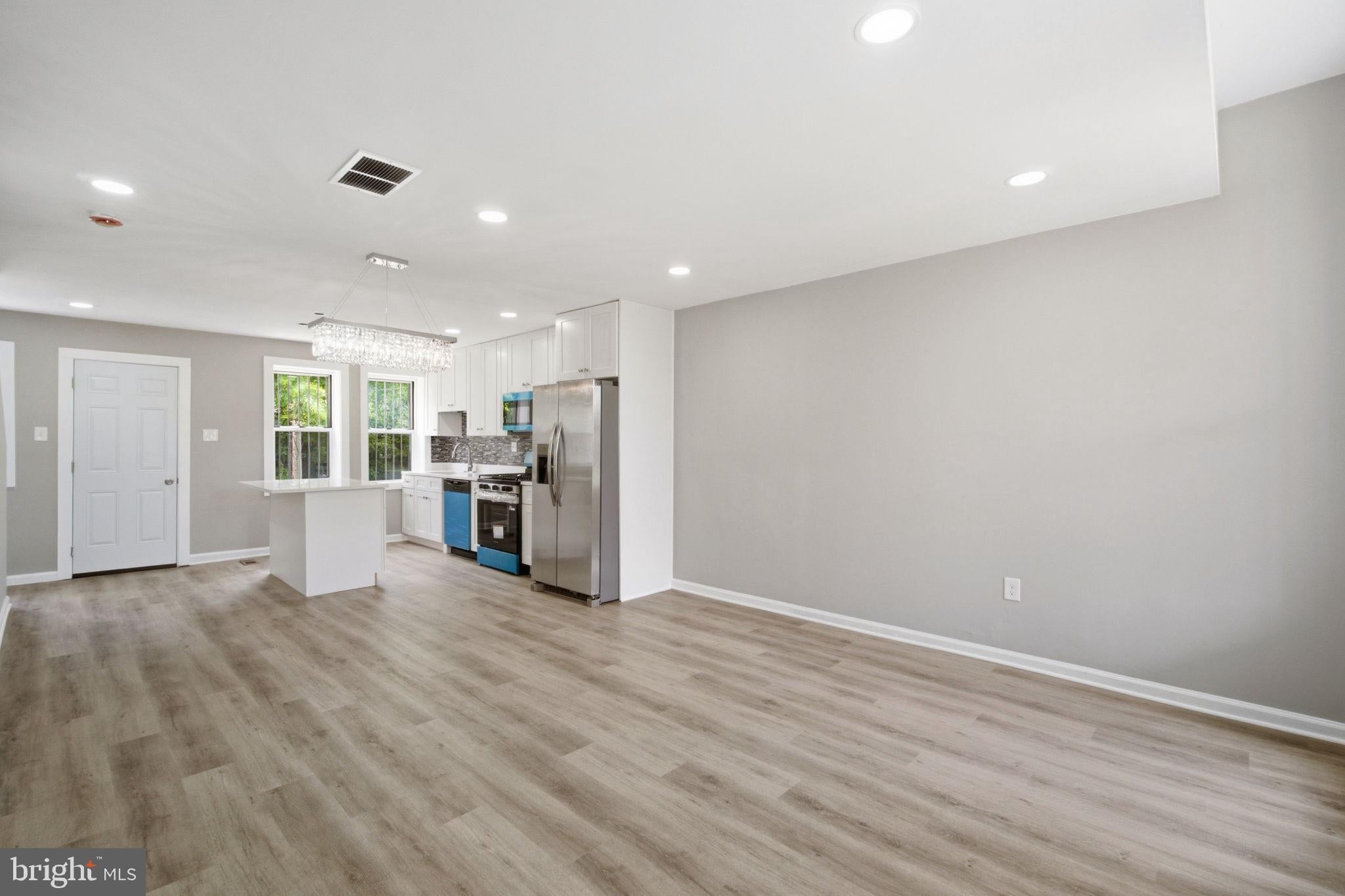 3428 VIRGINIA AVENUE