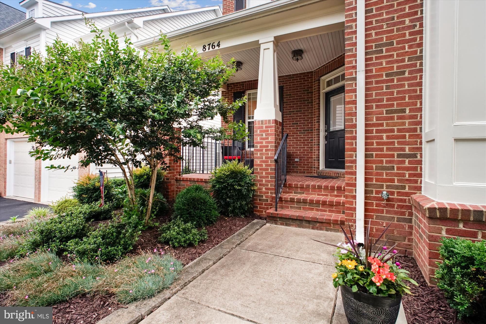 8764 FLOWERING DOGWOOD LANE