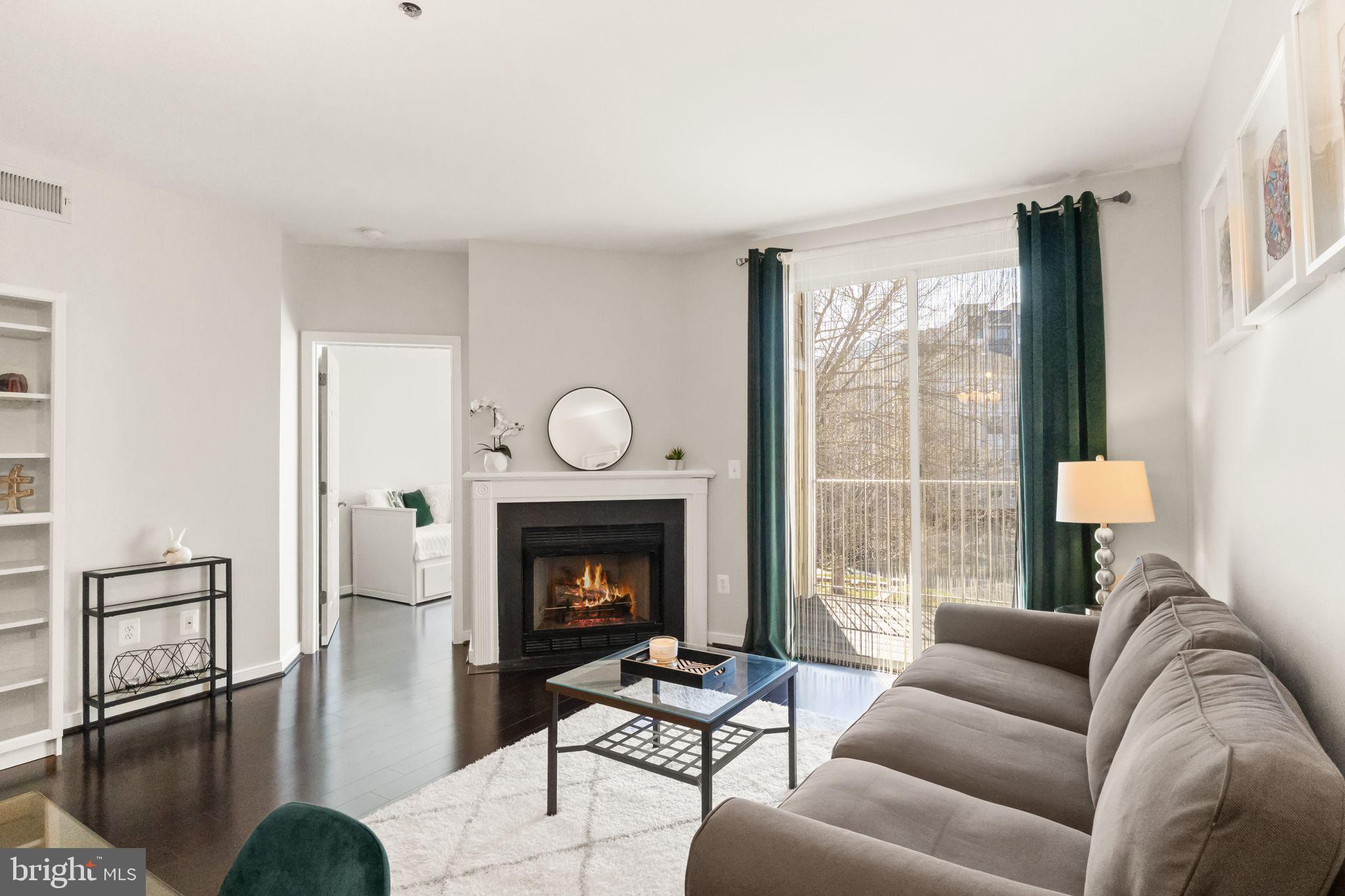 LILLIAN COURT AT TYSONS 11 - Residential