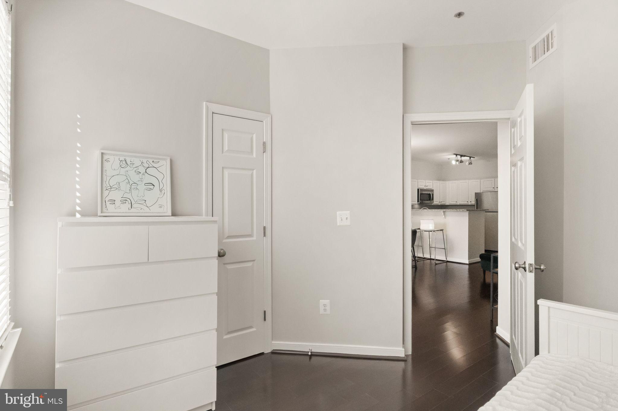 LILLIAN COURT AT TYSONS 11 - Residential