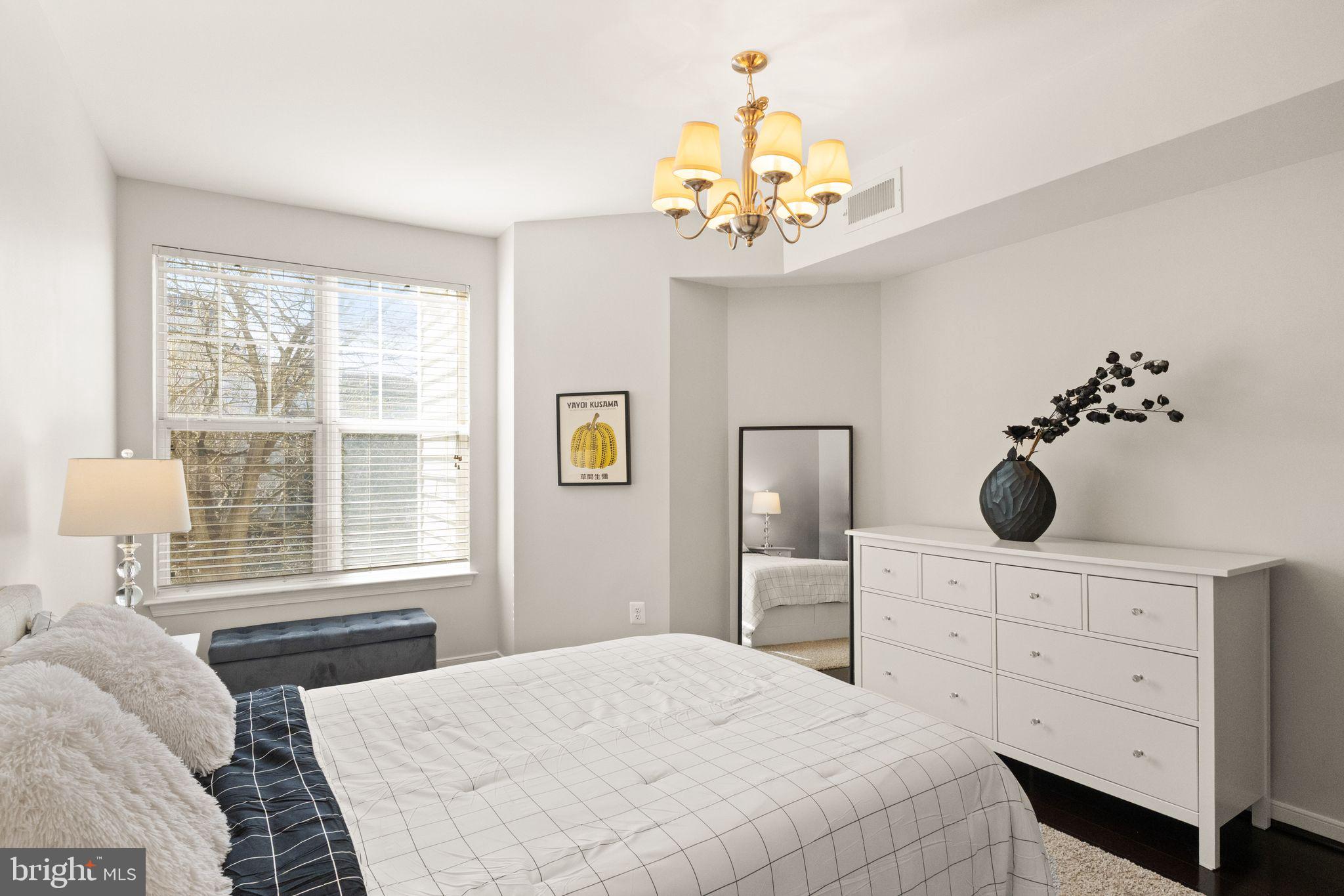 LILLIAN COURT AT TYSONS 11 - Residential