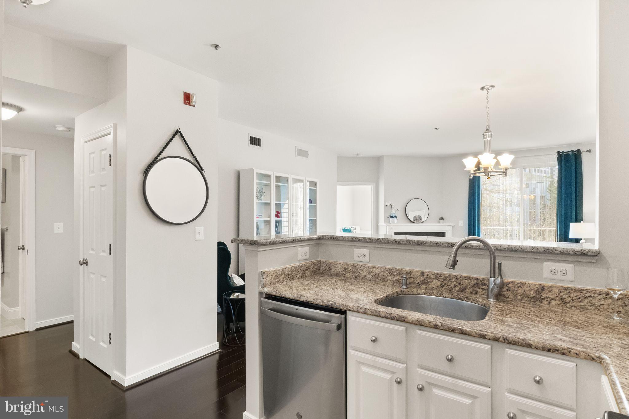 LILLIAN COURT AT TYSONS 11 - Residential