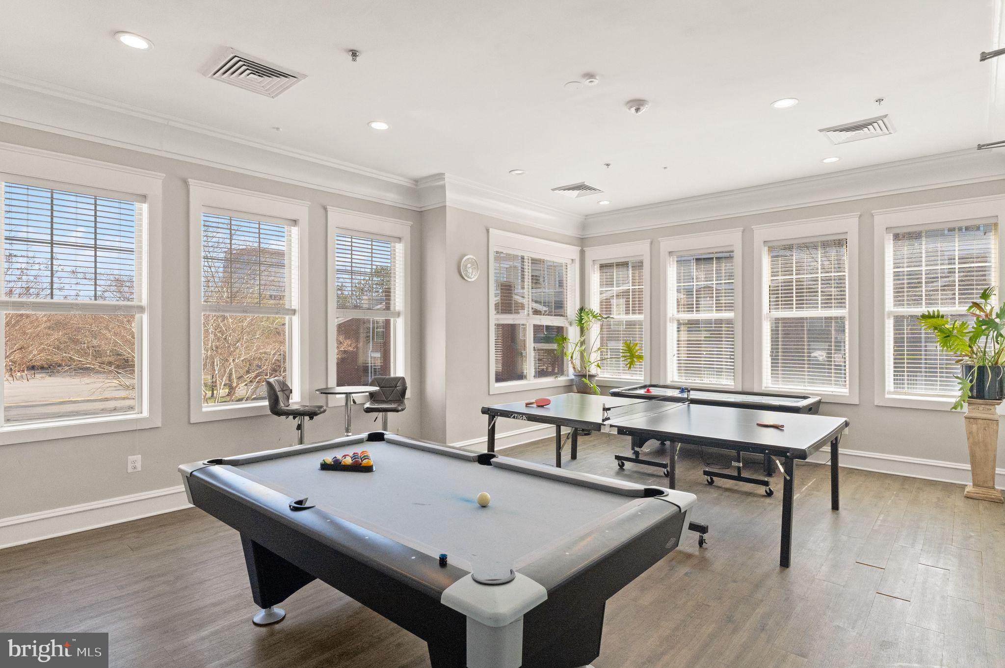 LILLIAN COURT AT TYSONS 11 - Residential