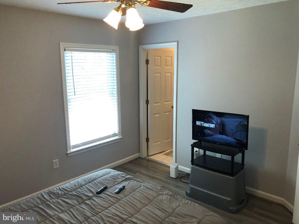 COVENTRY CREEK - Residential Lease