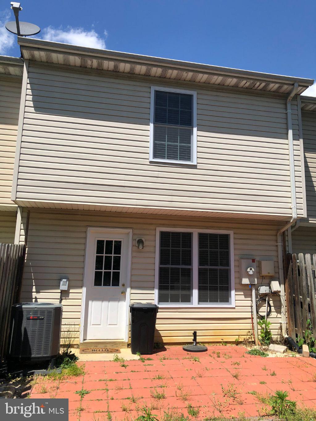 COVENTRY CREEK - Residential Lease