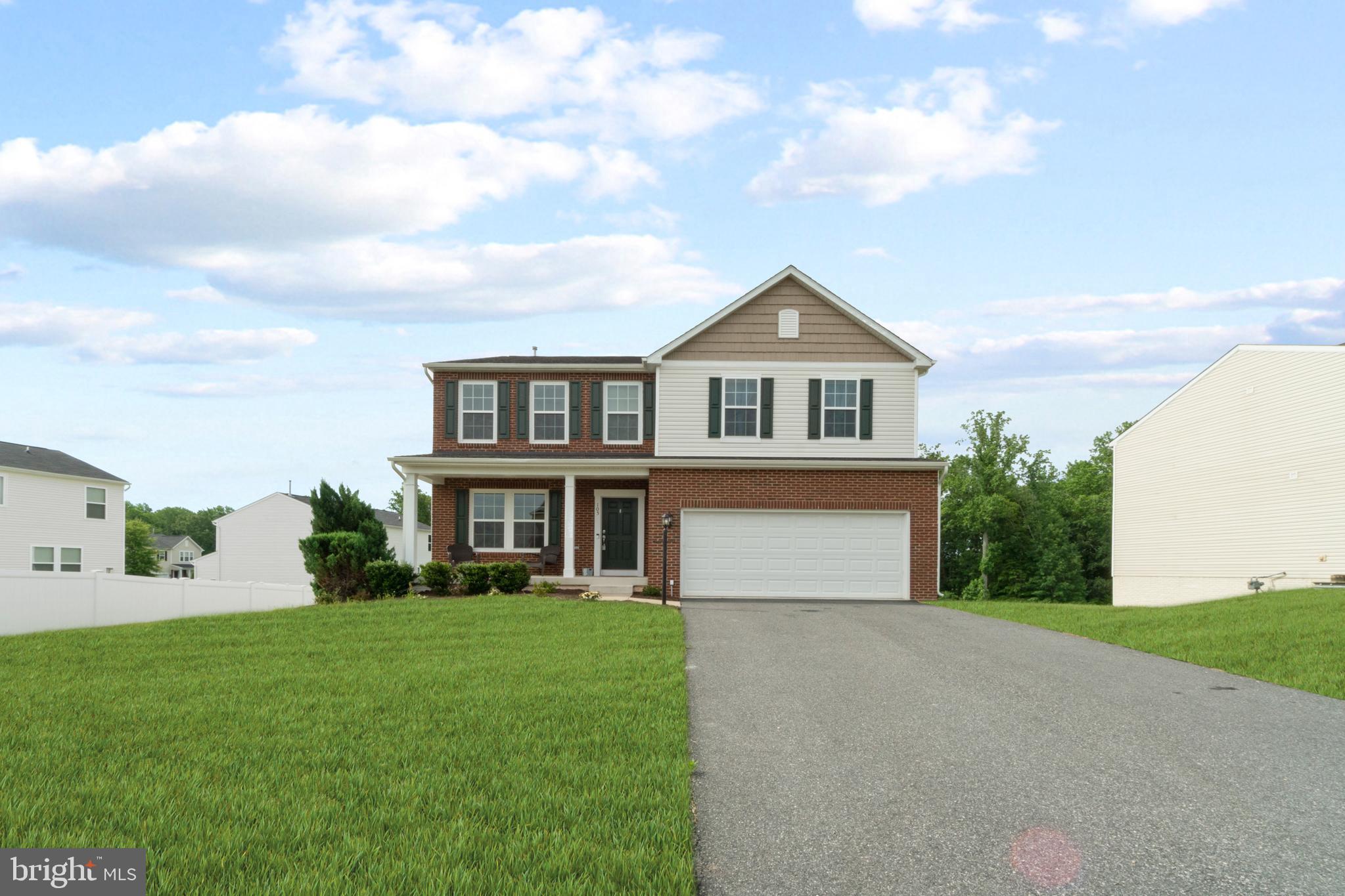 STAFFORD LAKES VILLAGE - Residential