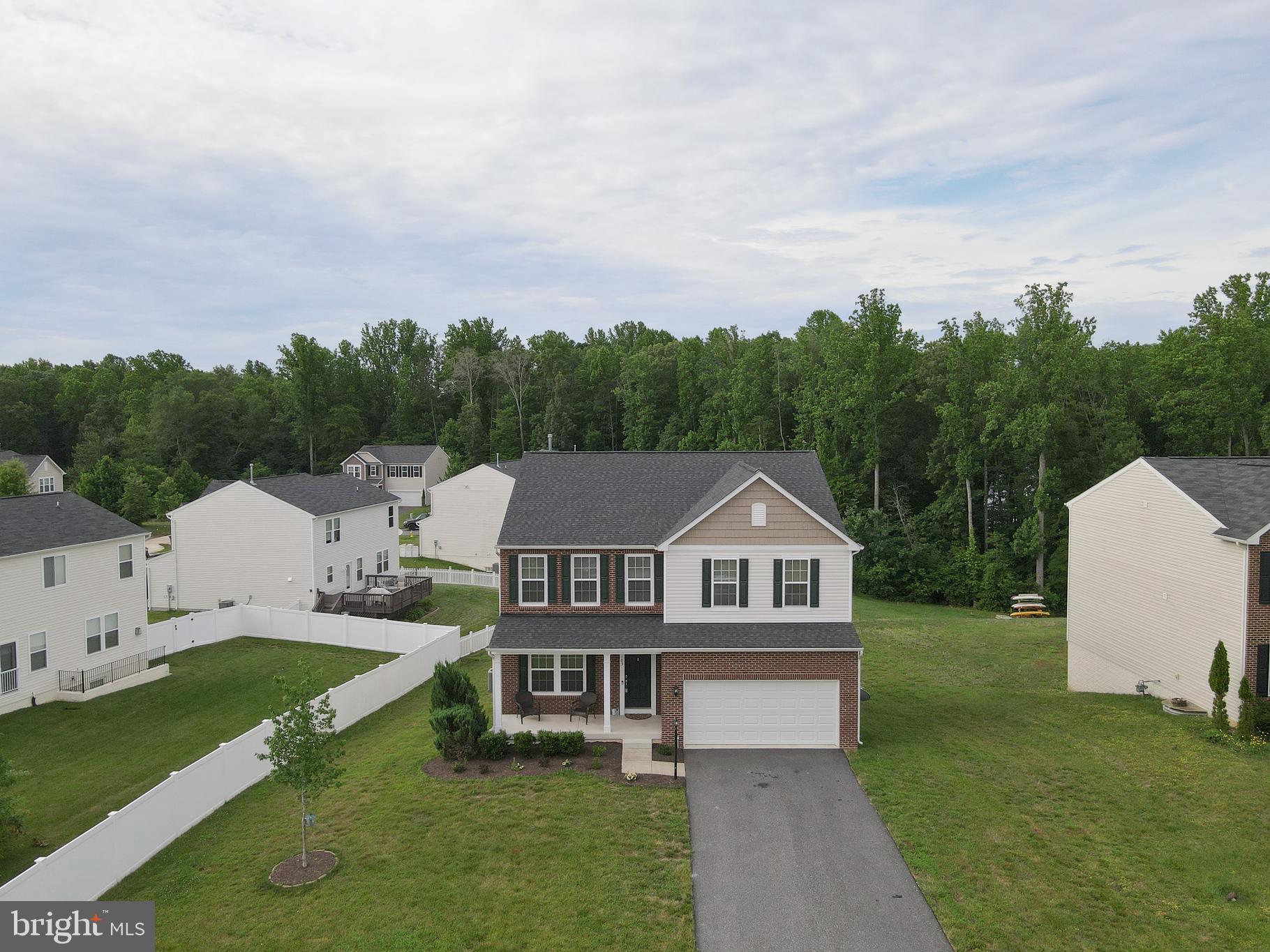 STAFFORD LAKES VILLAGE - Residential