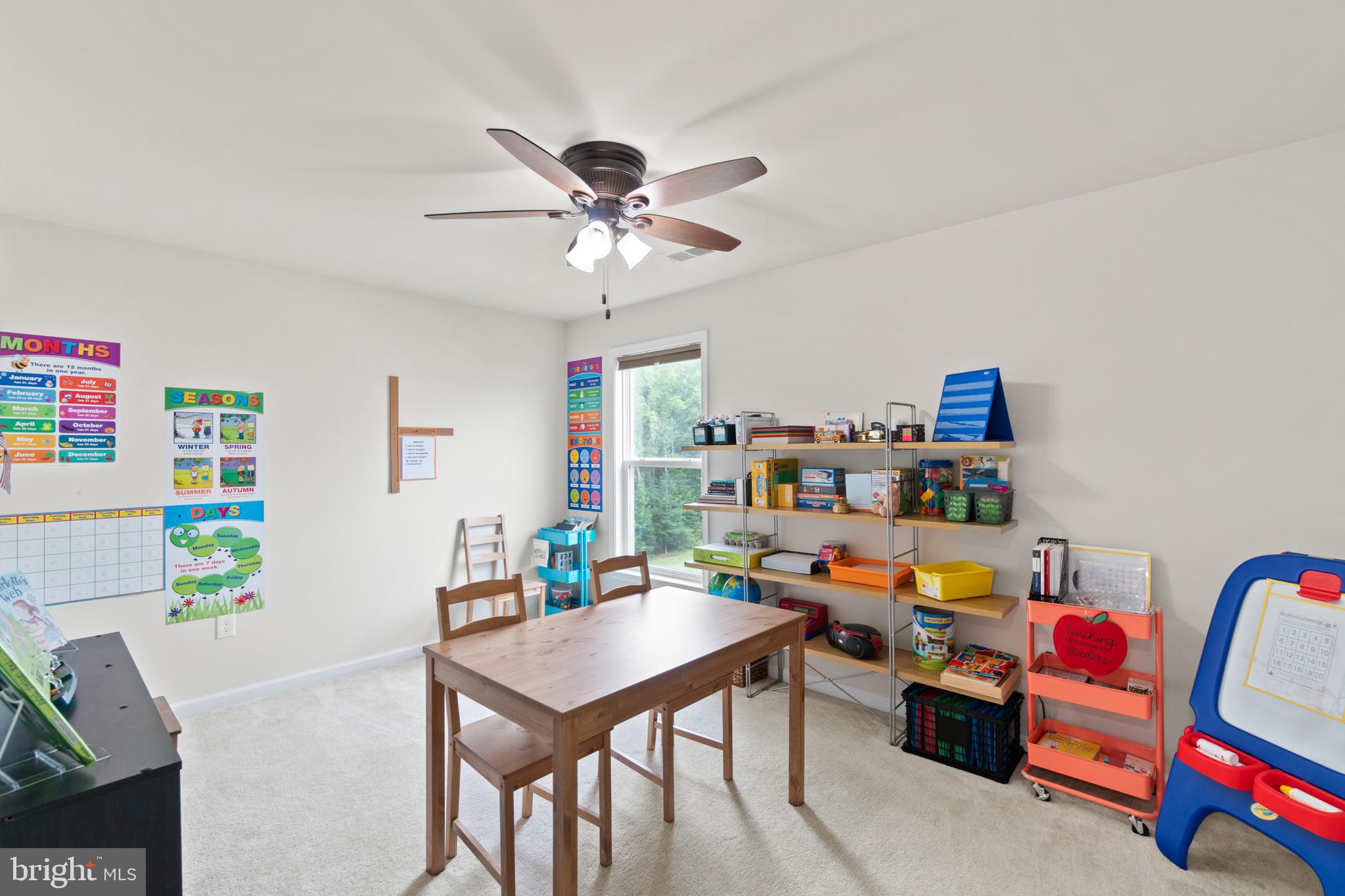 STAFFORD LAKES VILLAGE - Residential