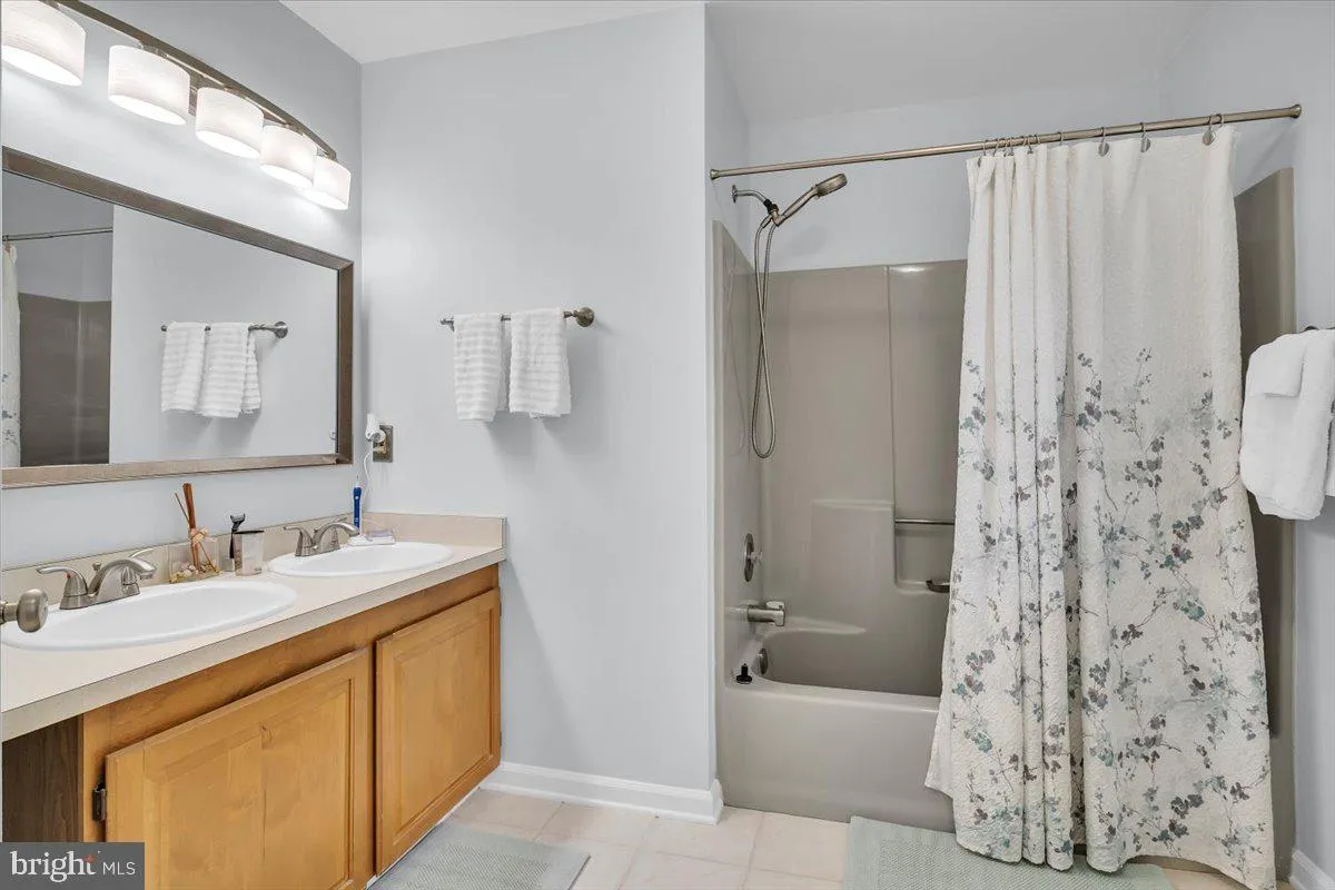 Franklinville, New Jersey 08322, United States, 3 Bedrooms Bedrooms, ,3 BathroomsBathrooms,Residential,Active,136216