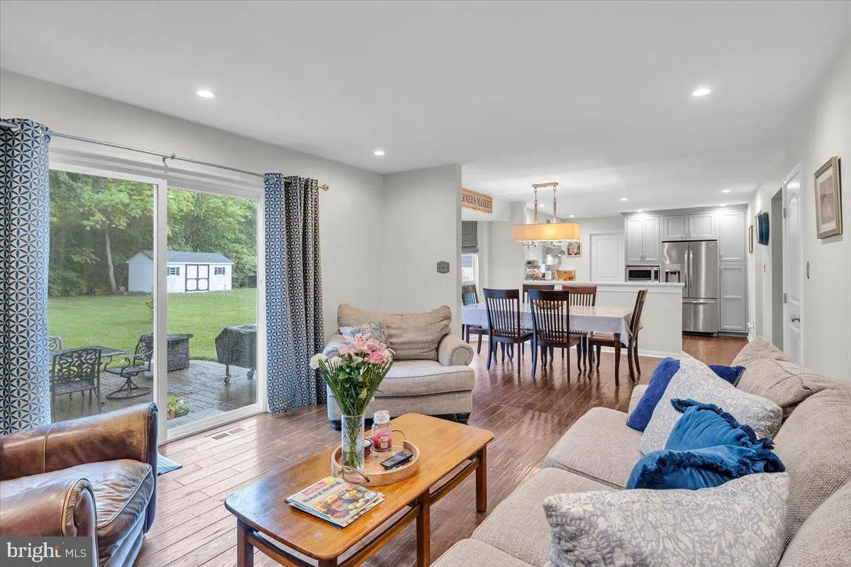 Franklinville, New Jersey 08322, United States, 3 Bedrooms Bedrooms, ,3 BathroomsBathrooms,Residential,Active,136216