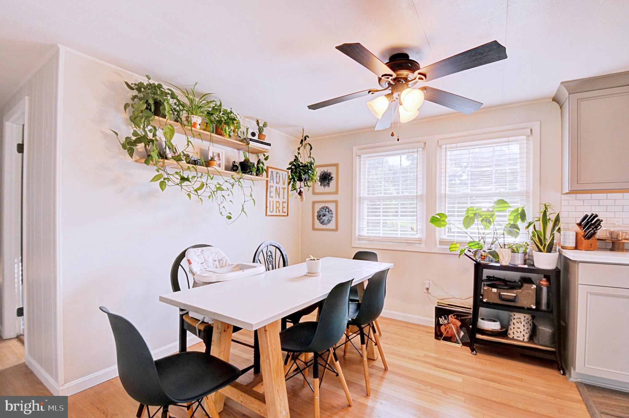 WALNUT GROVE - Residential