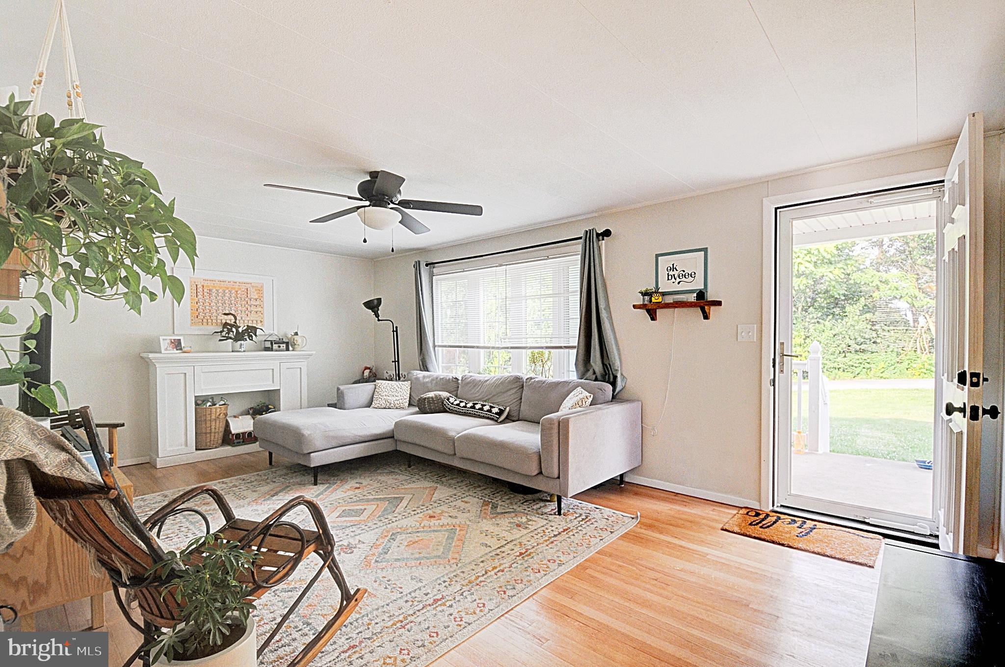 WALNUT GROVE - Residential