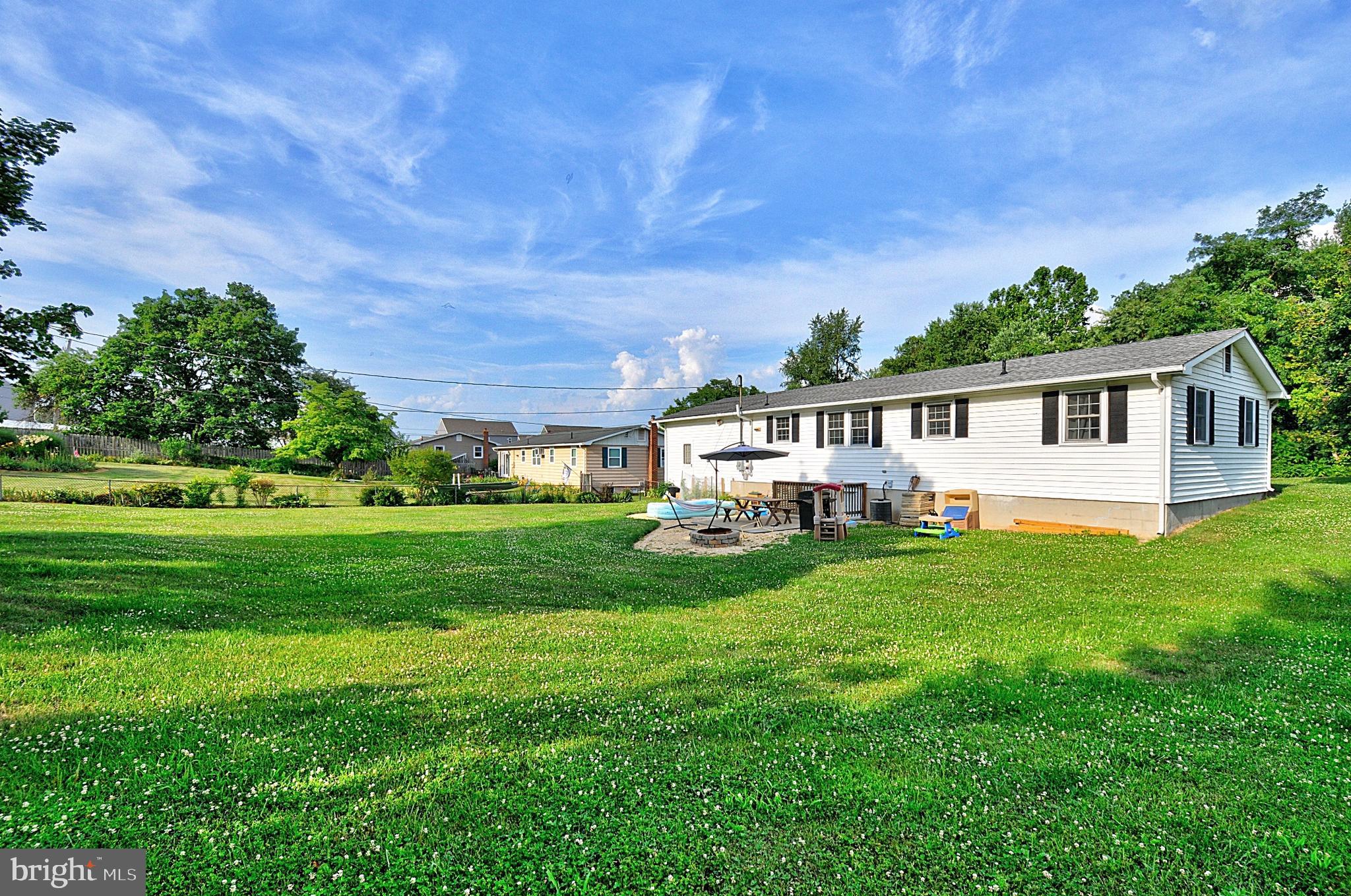 WALNUT GROVE - Residential