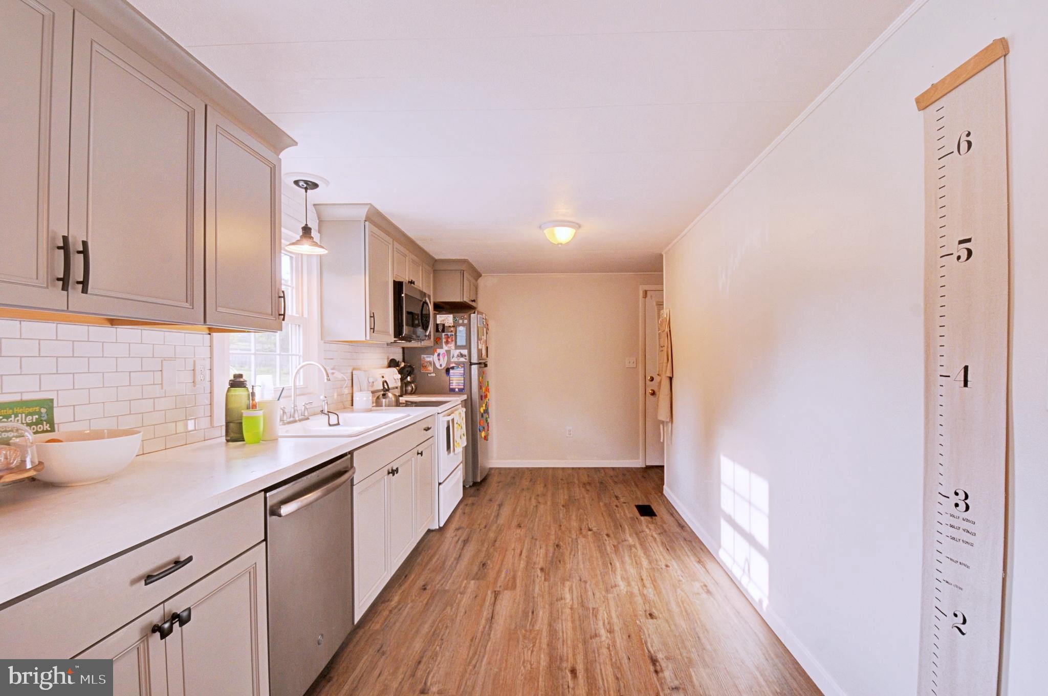 WALNUT GROVE - Residential