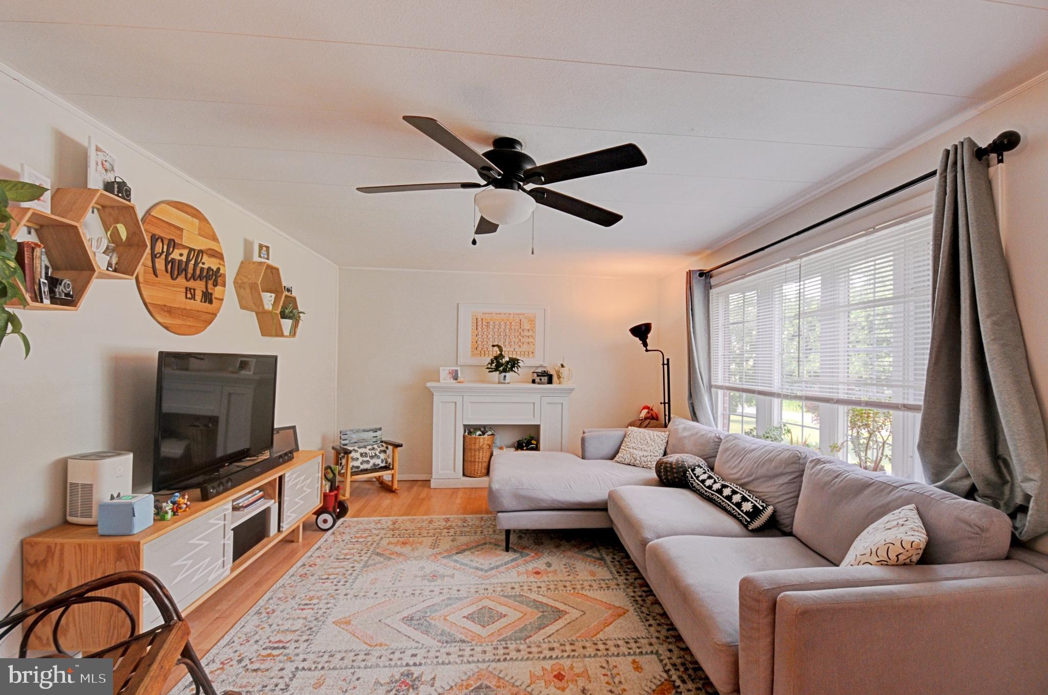 WALNUT GROVE - Residential