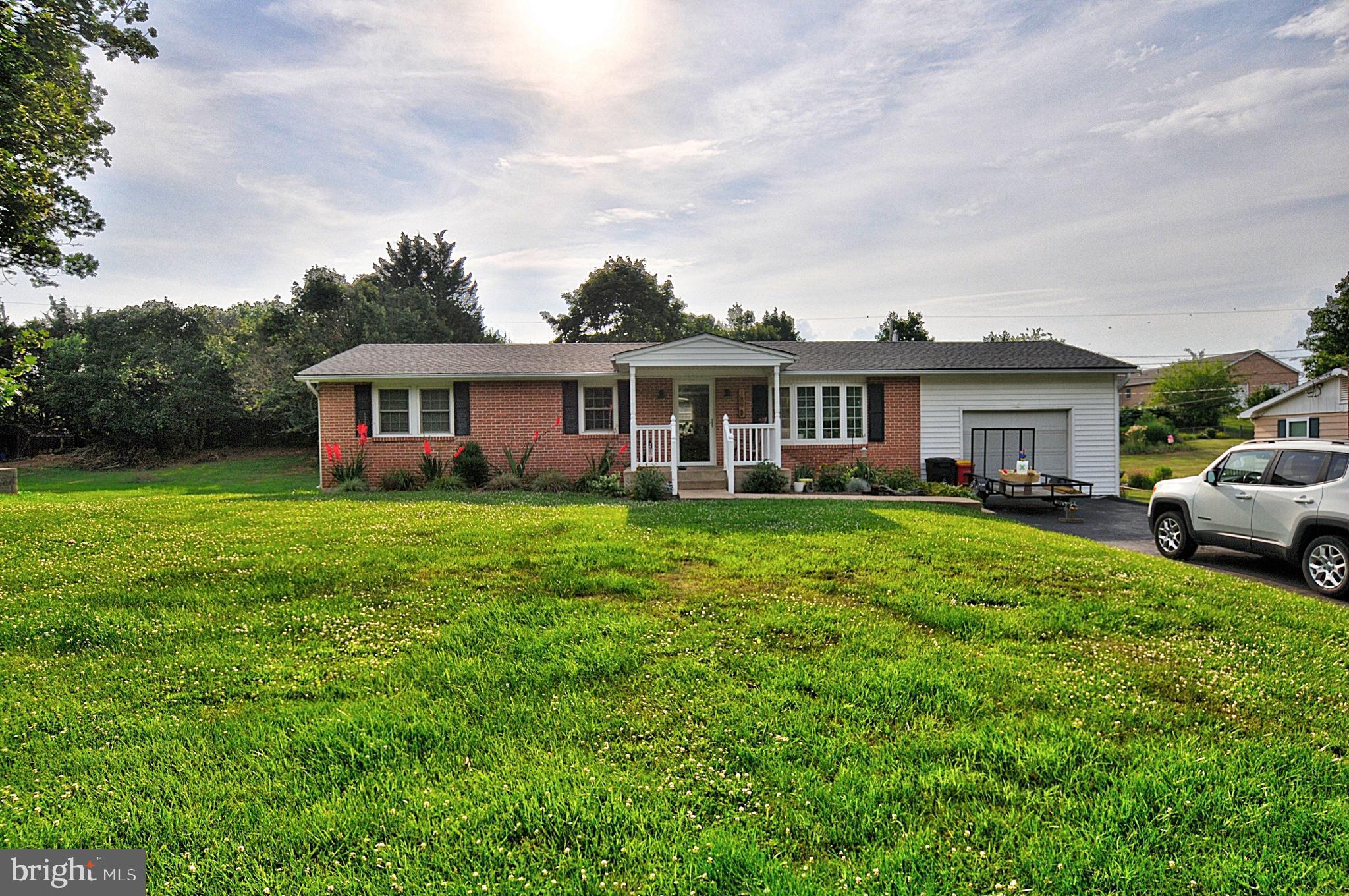 WALNUT GROVE - Residential