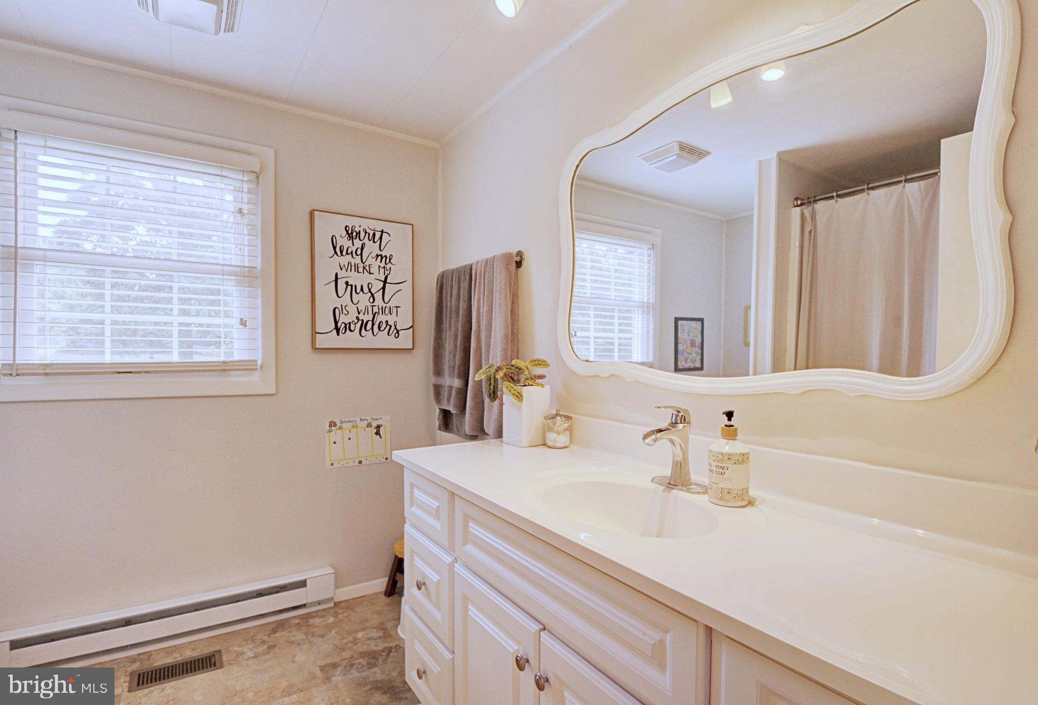 WALNUT GROVE - Residential