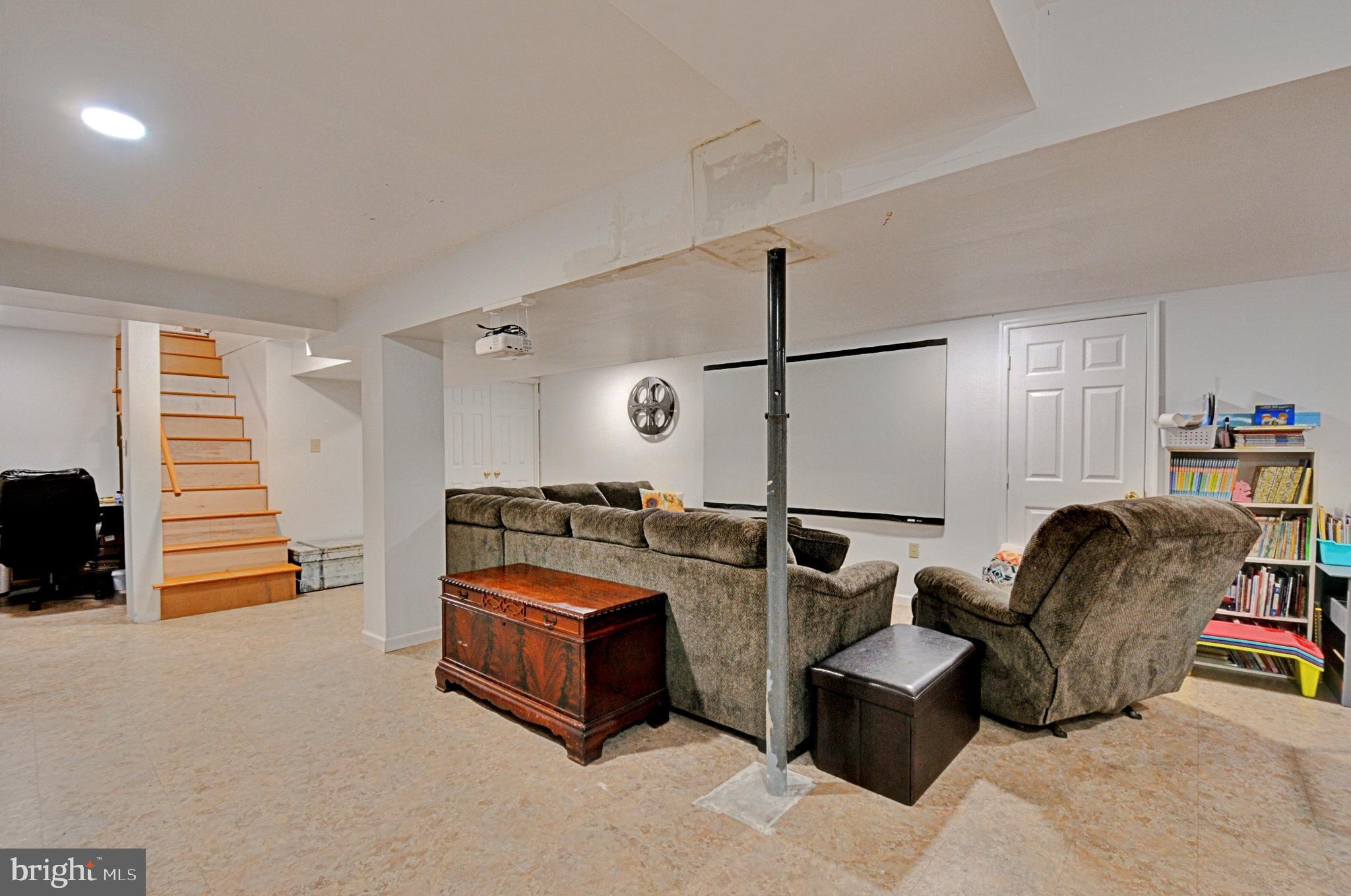 WALNUT GROVE - Residential