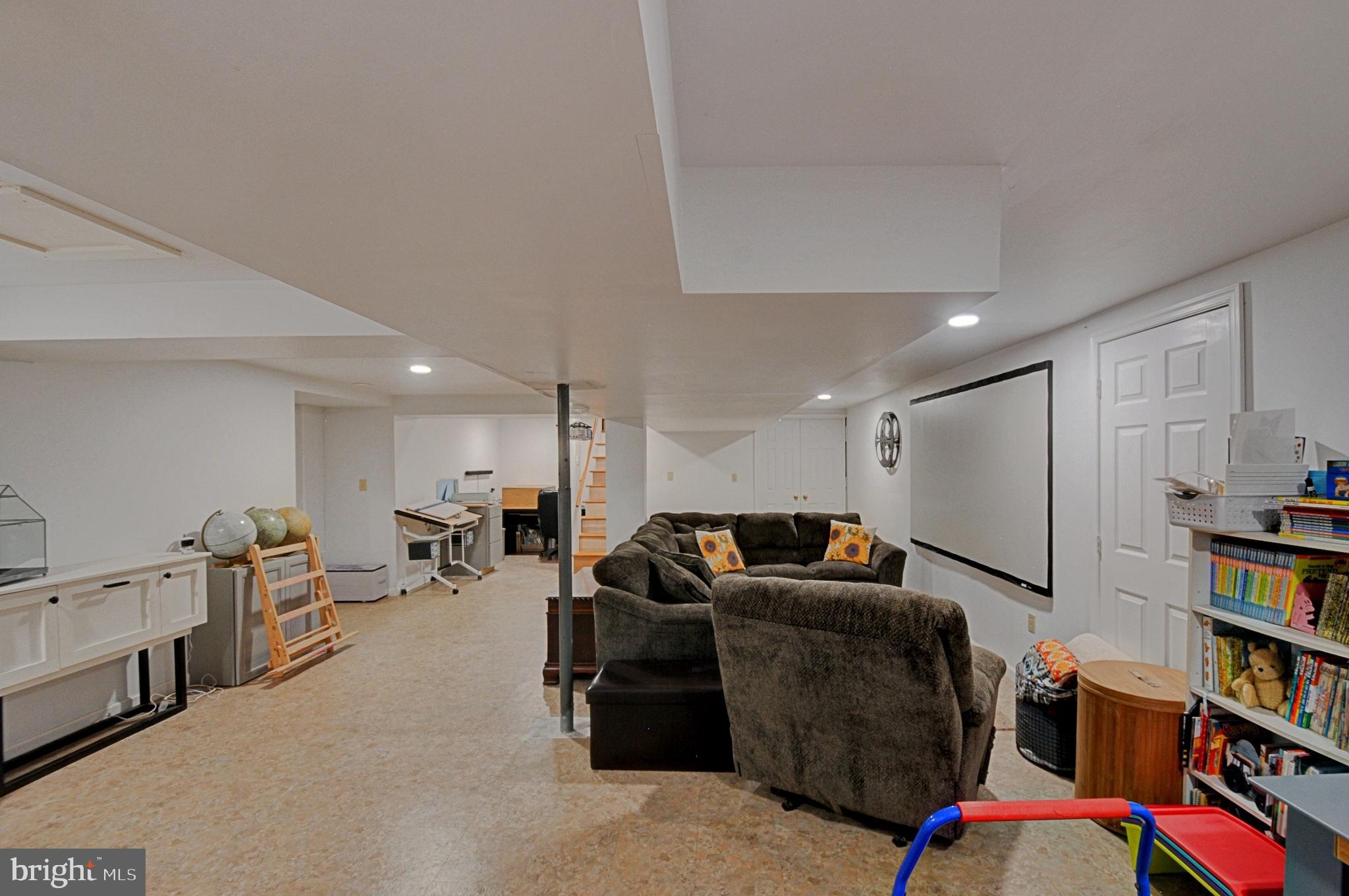 WALNUT GROVE - Residential