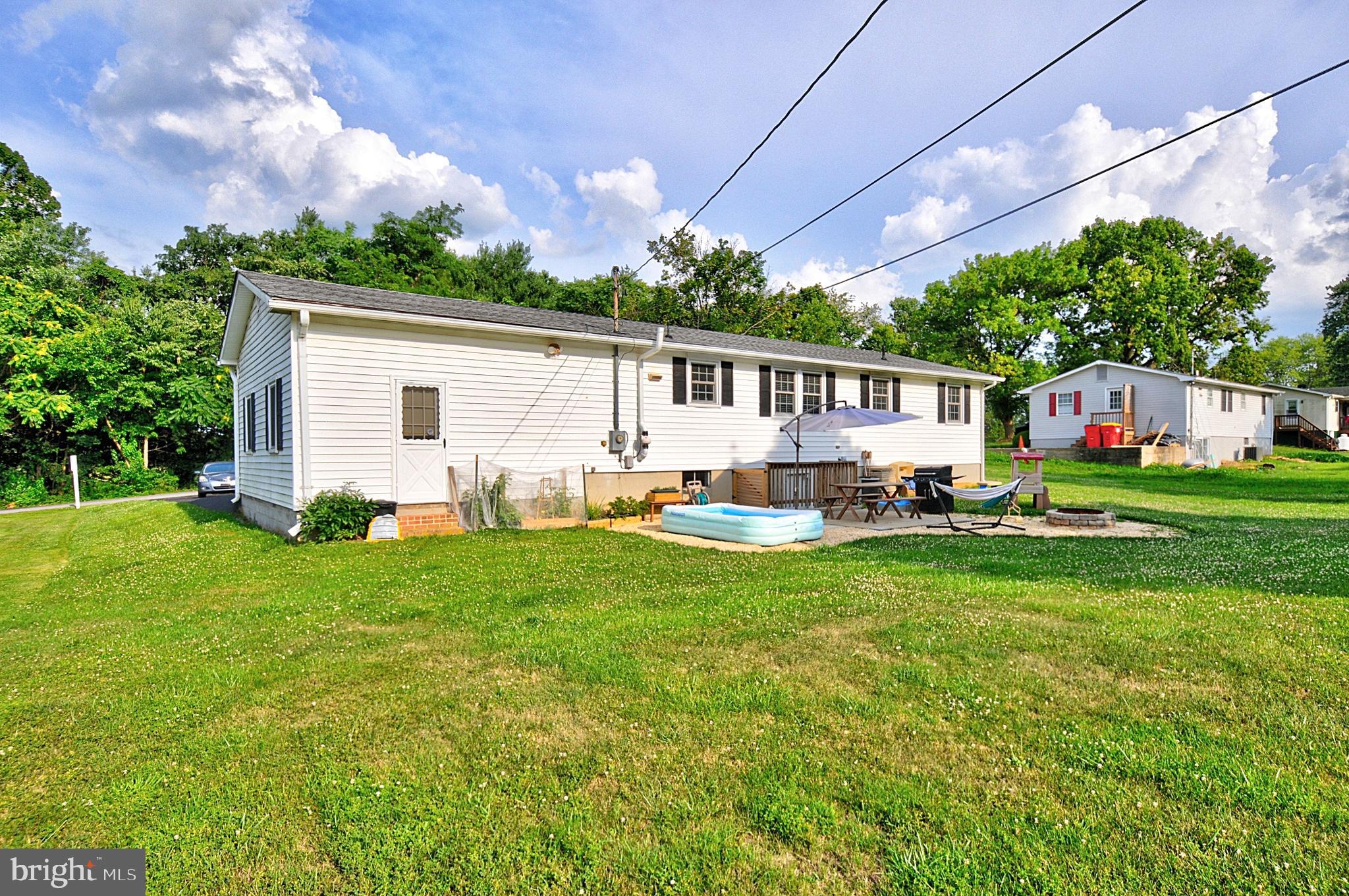 WALNUT GROVE - Residential