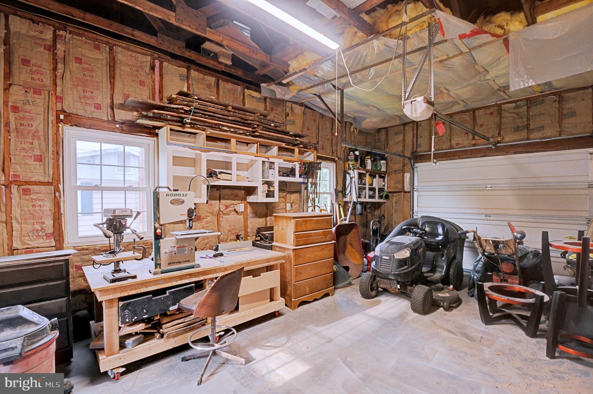 WALNUT GROVE - Residential