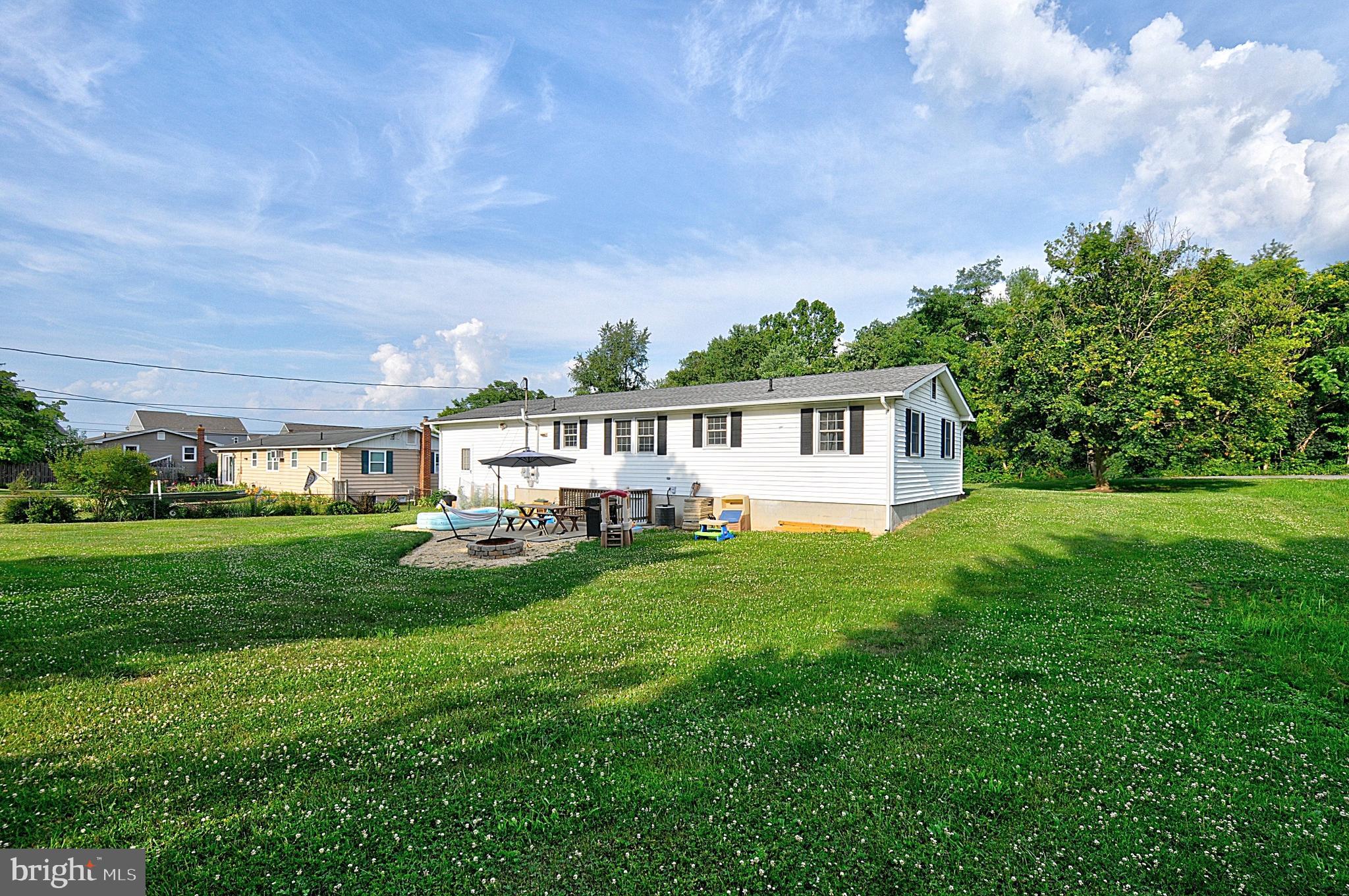 WALNUT GROVE - Residential