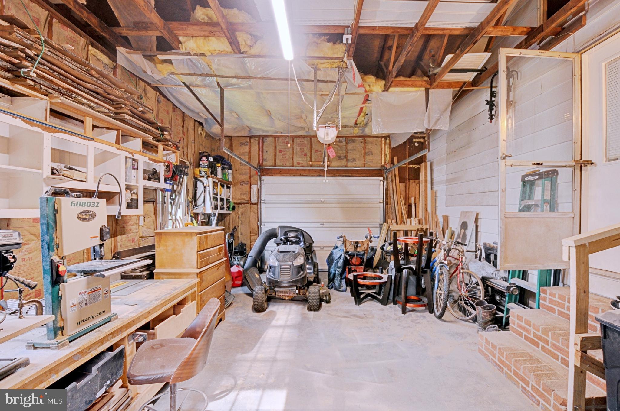 WALNUT GROVE - Residential