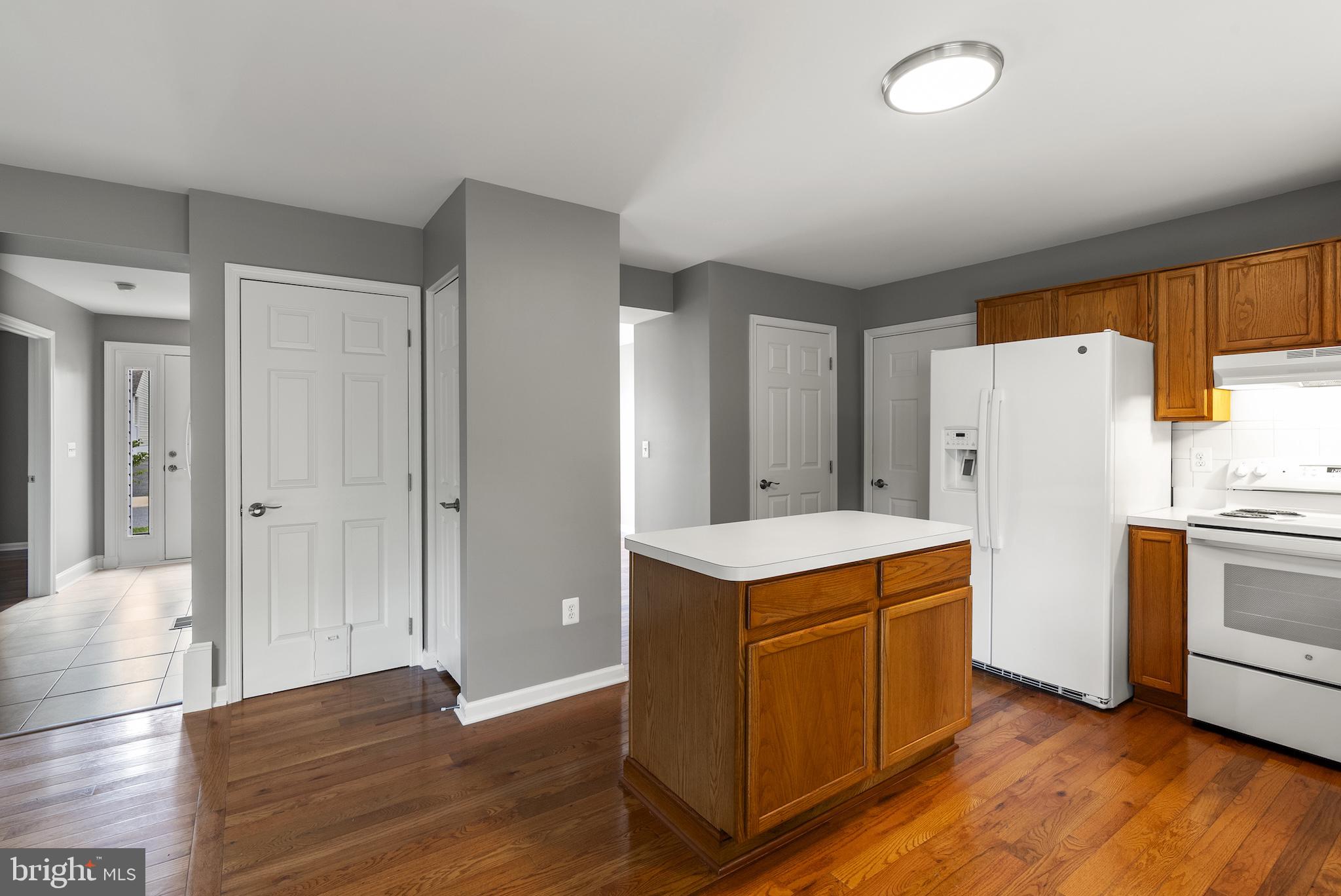 ALMA SMITH - Residential