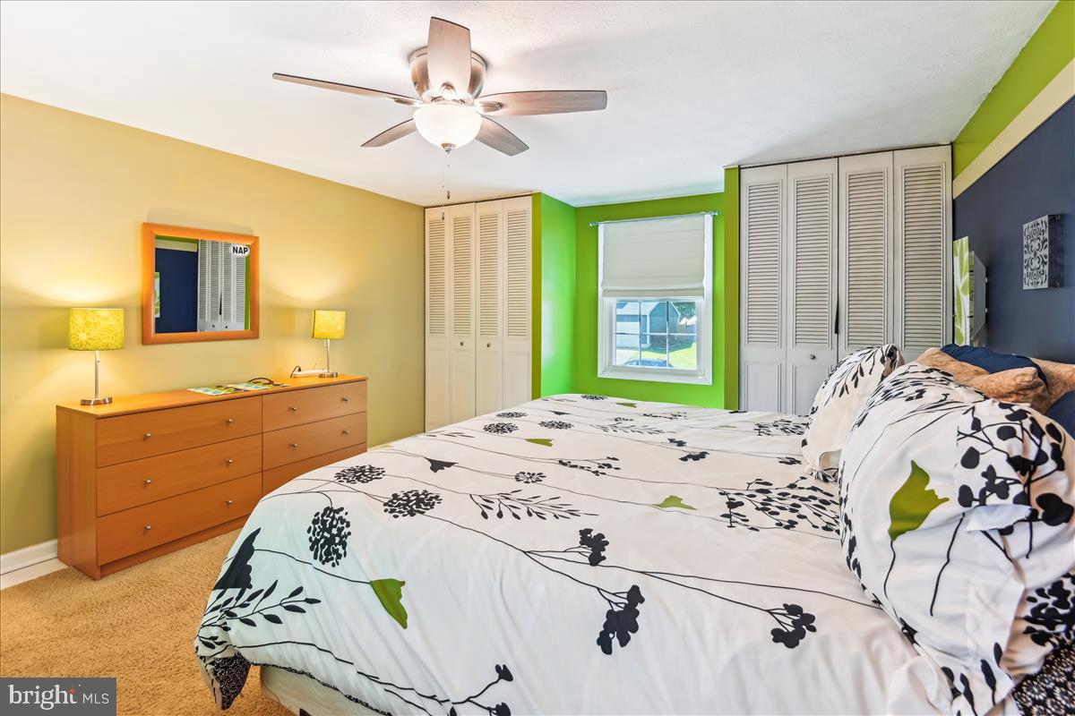 BAY HILLS - Residential