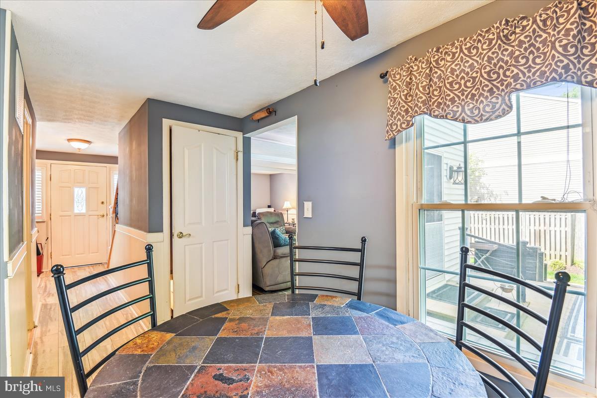 BAY HILLS - Residential