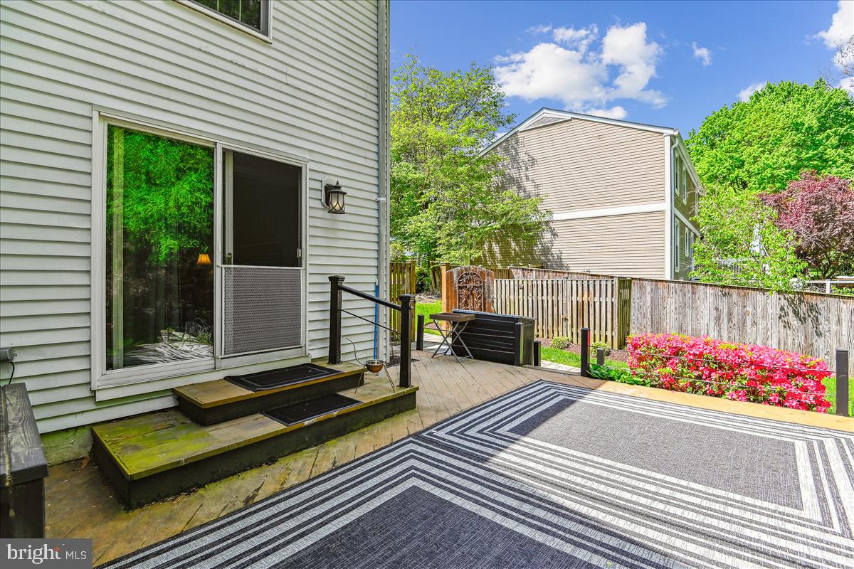 BAY HILLS - Residential