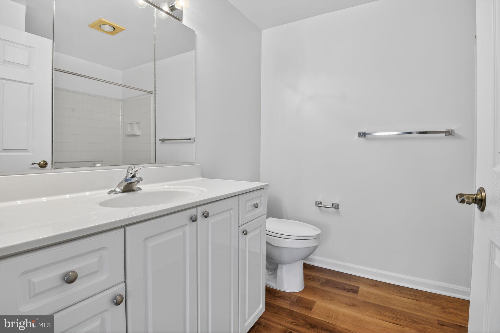 MAGNOLIAS AT LANSDOWNE WOODS - Residential