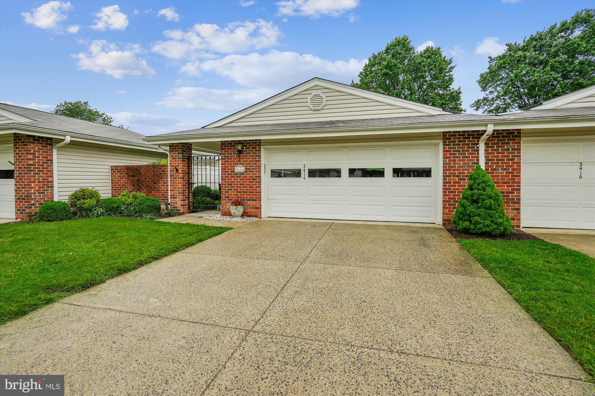 3414 ISLAND CREEK COURT 127-B