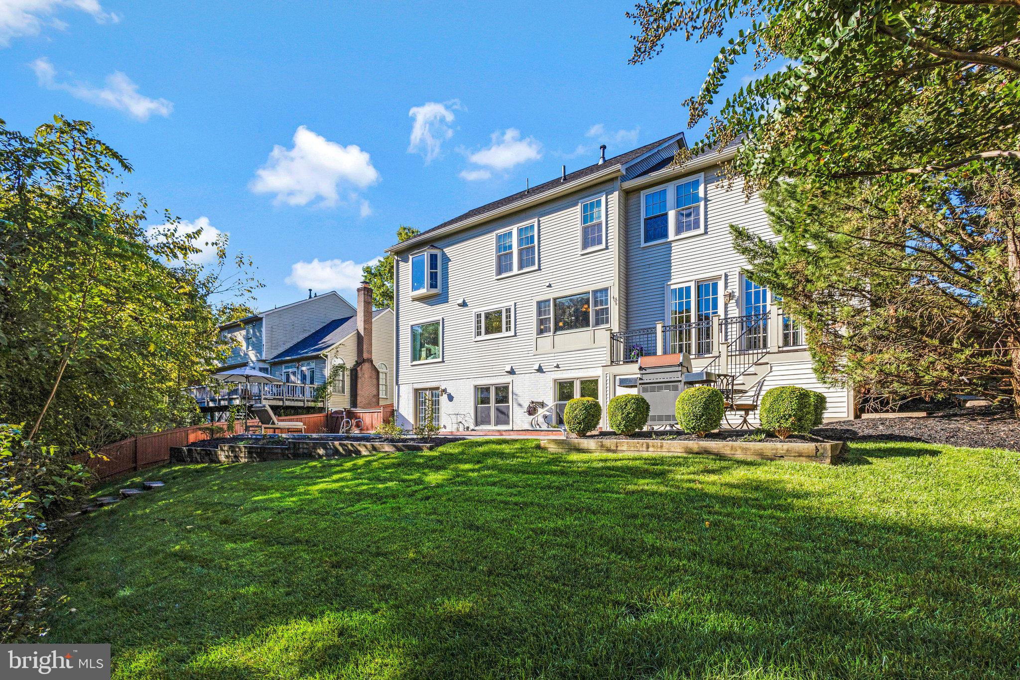 MAPLE VALLEY - Residential