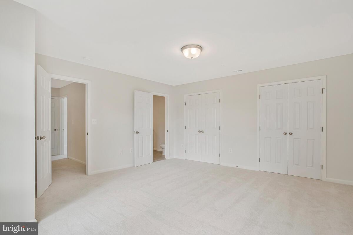 SELBY ON THE BAY - Residential