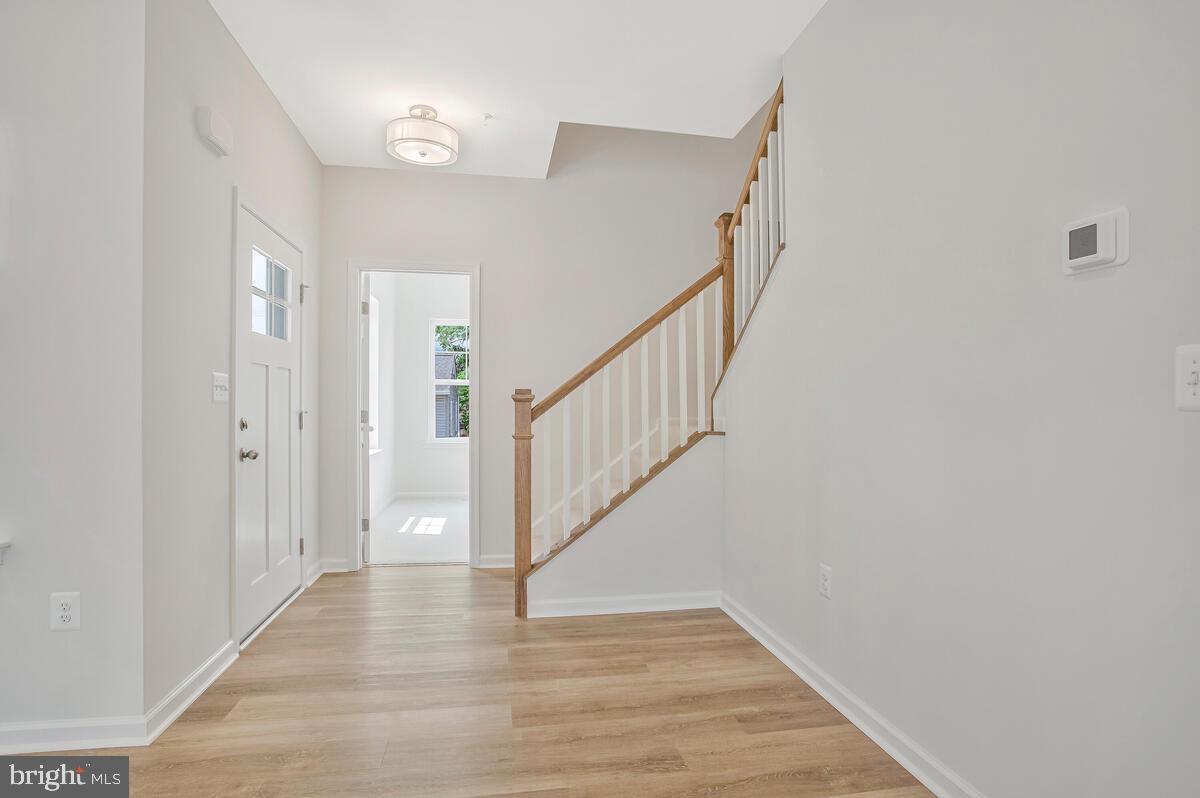 SELBY ON THE BAY - Residential