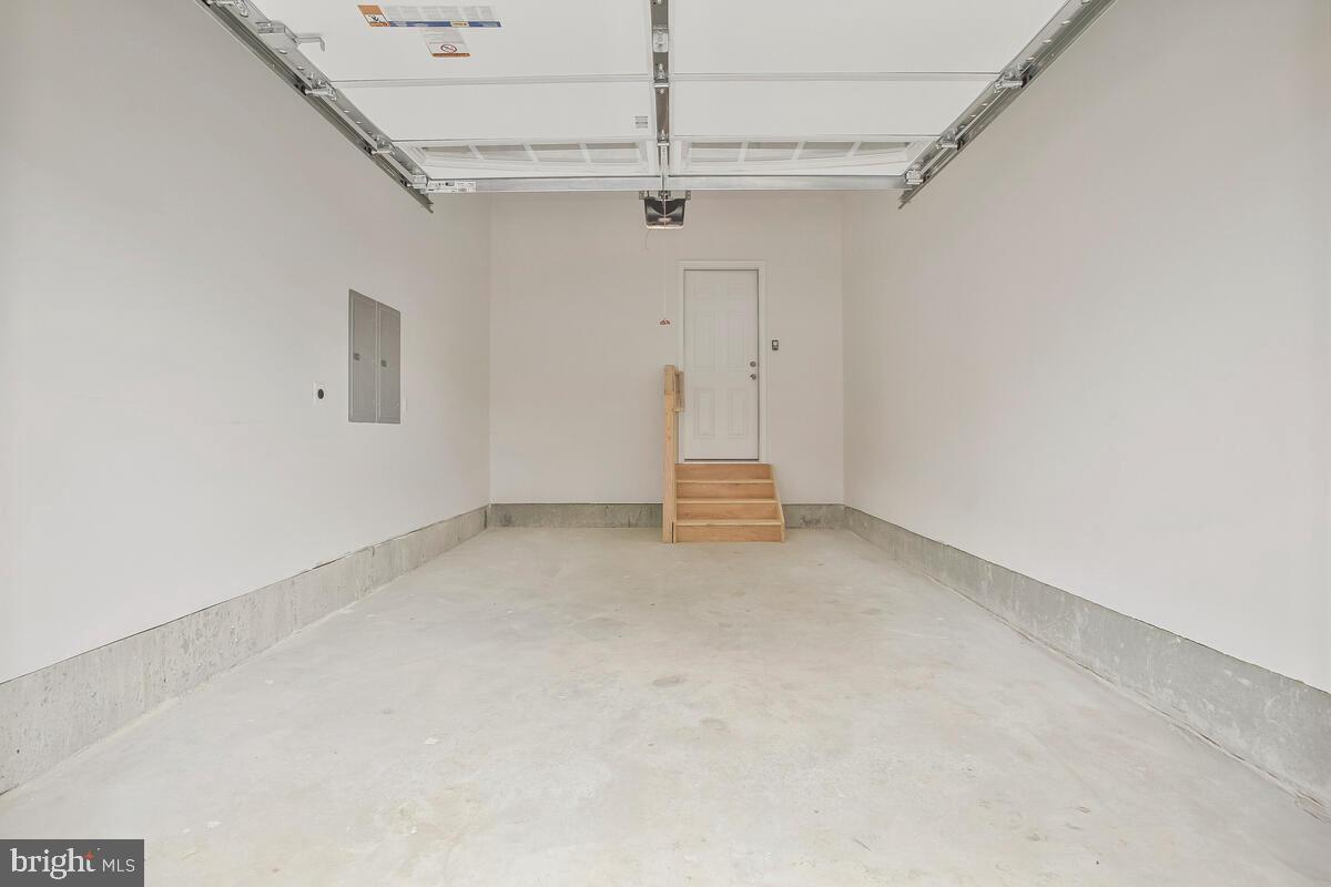 SELBY ON THE BAY - Residential