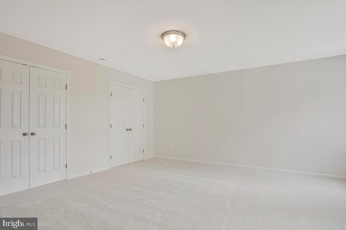 SELBY ON THE BAY - Residential