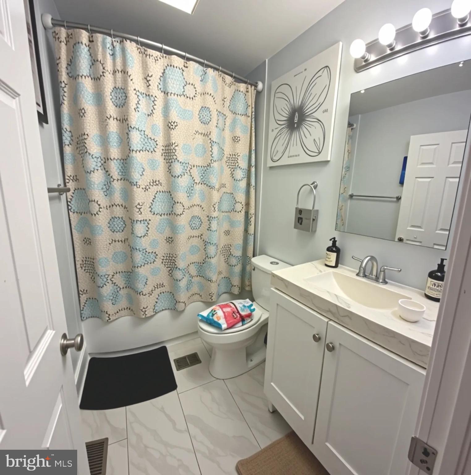BROOKLYN - Residential