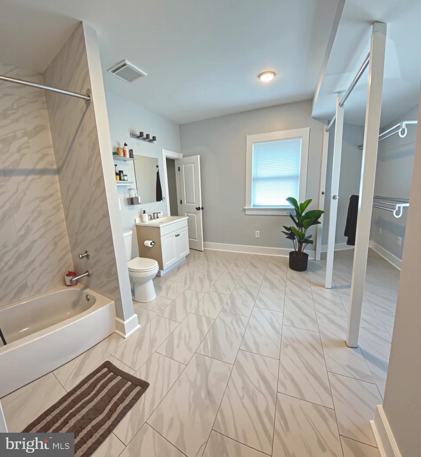 BROOKLYN - Residential