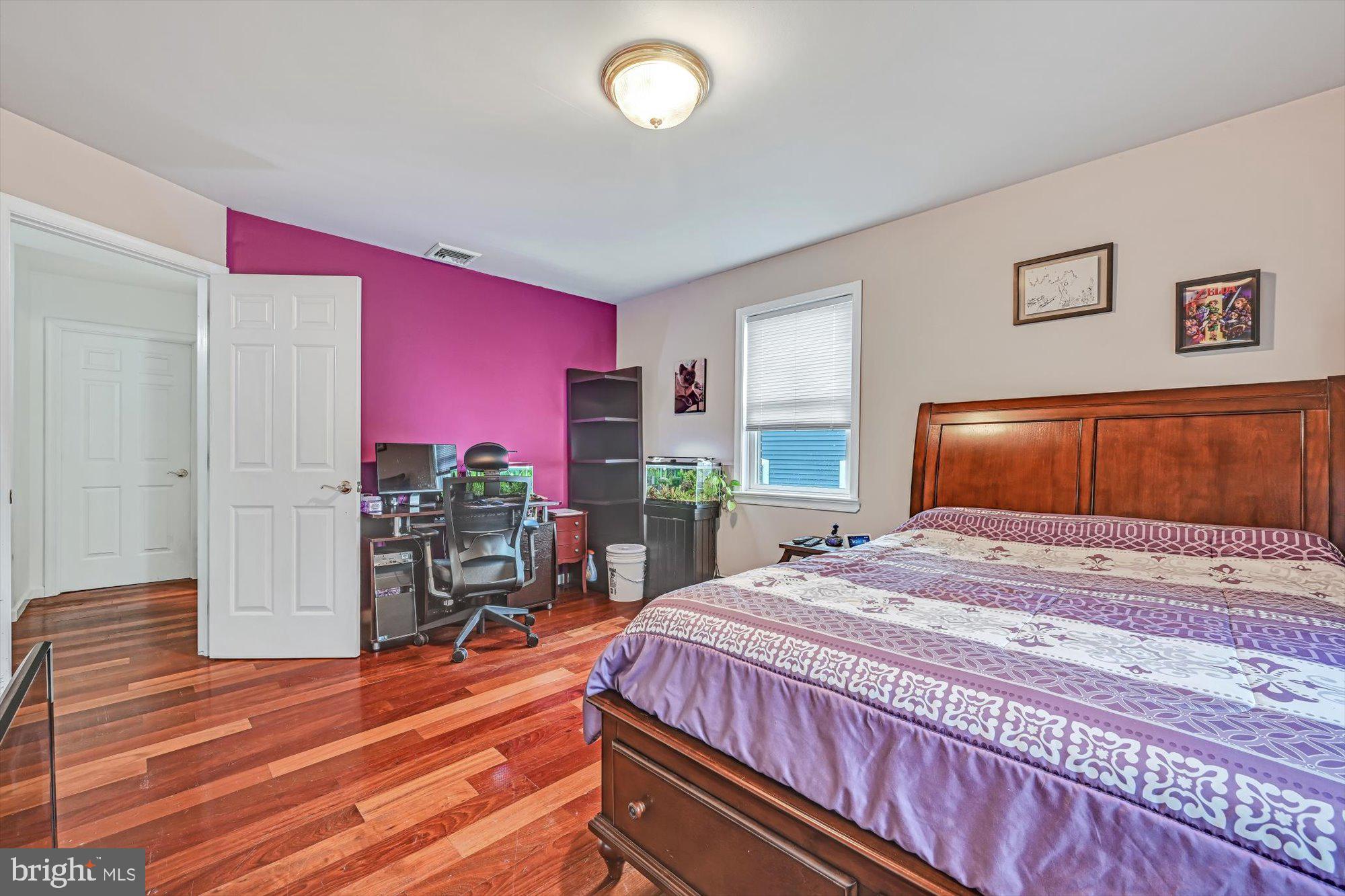 BELMONT HILLS - Residential