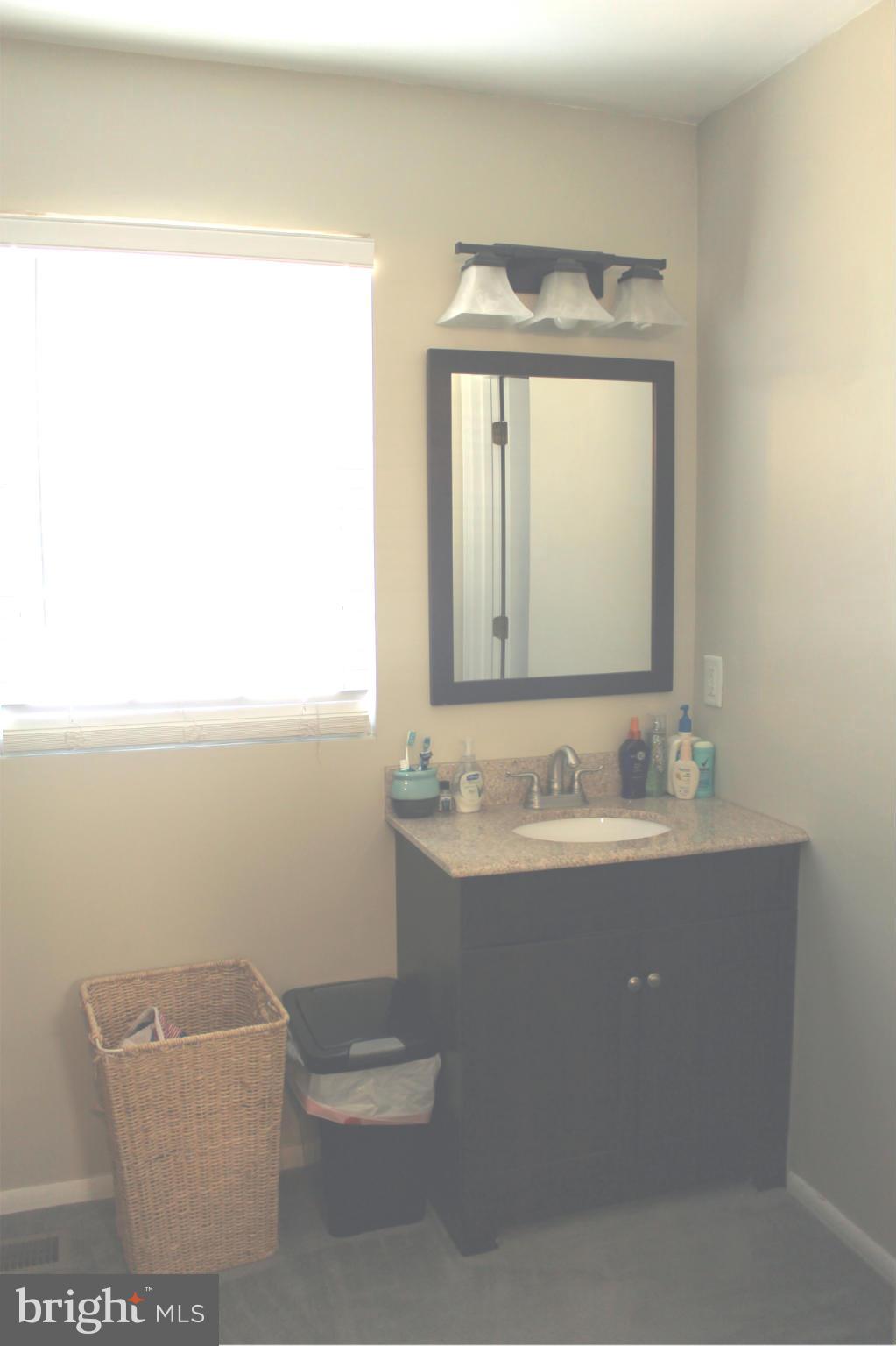 BURNT OAKS - Residential