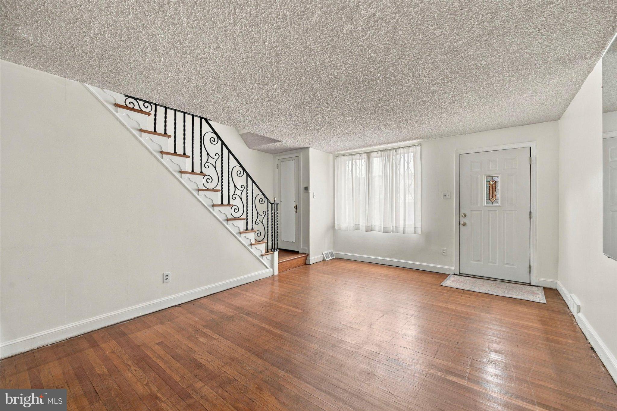 604 RIVELY AVENUE