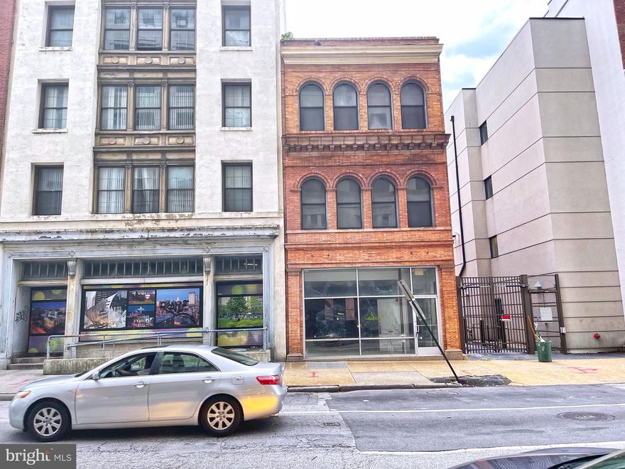 ONLINE AUCTION: Begins 08/05 @ 10:00 am. Ends 08/09 @ 11:10 am. List Price is Opening Bid  This is one Opportunity You Don’t Want to Miss! 3 Story Commercial Building in the Heart of Downtown Baltimore-(Complete with a New Roof)! The Possibilities are ENDLESS- Potential Office Building,
Retail Space, Restaurant, Warehouse, Etc.! Building totals +/- 5,489 SF of Finished & Unfinished SF. PRIMELY LOCATED-  Surrounded by numerous attractions  Royal Farms Arena, The Gallery & Gallery Mall, Port Discovery; & More! JUST 3 BLOCKS to the Scenic Harbor Waterfront & National Aquarium!
Minutes to Camden Yards, M&T Bank Stadium, & UMD Medical Campus. Convenient Access to Major Traffic Arteries E Lombard St & I-83 (JFX) Property is Vacant.  10% Buyer’s Premium will be added to the high bid- $25,000 Initial deposit. Please Visit Ashland Auction’s website for more details. For full Terms and Conditions visit the auctioneer's website, or contact the auctioneer’s office.