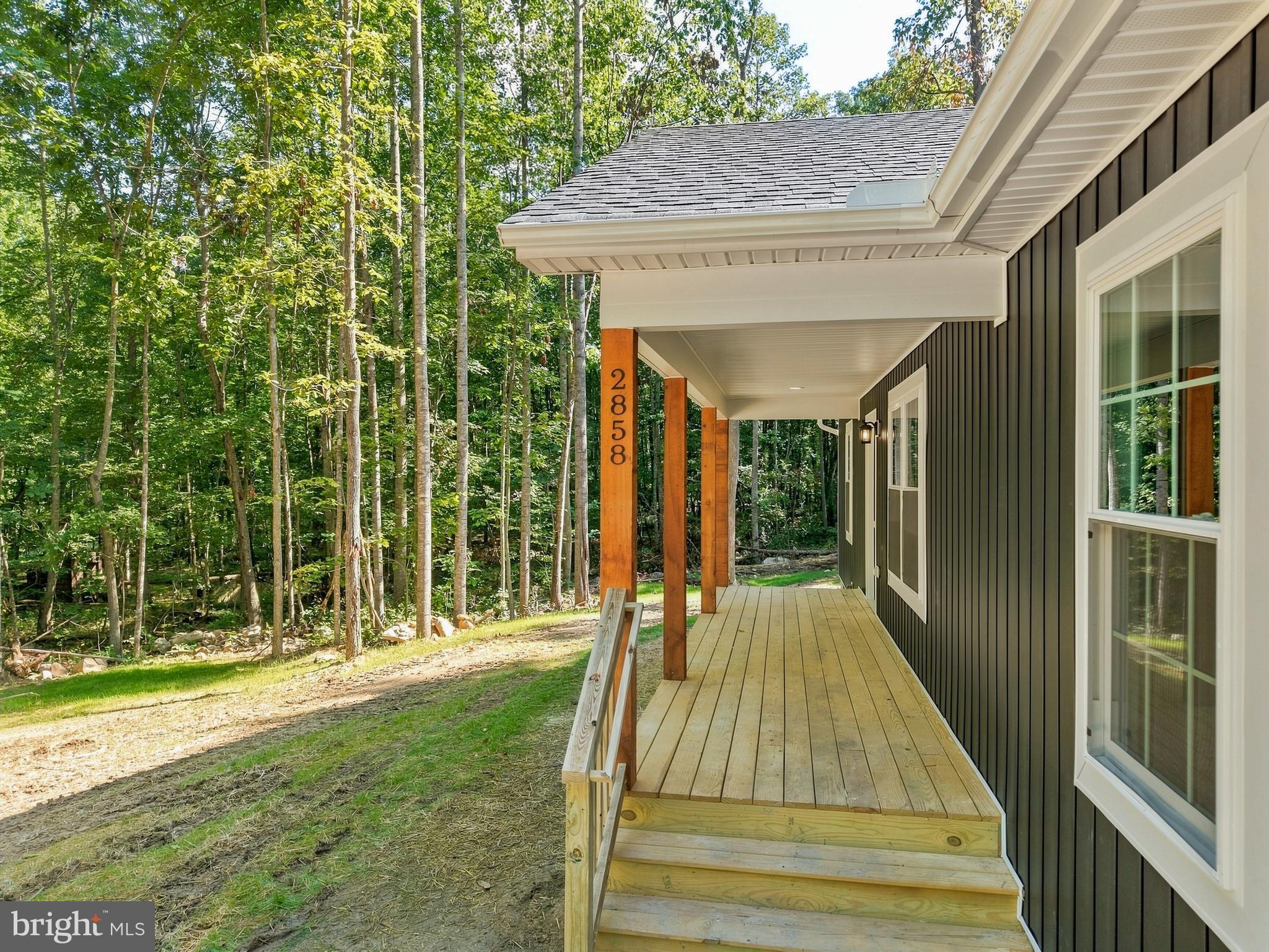 2858 MORELAND GAP RD
