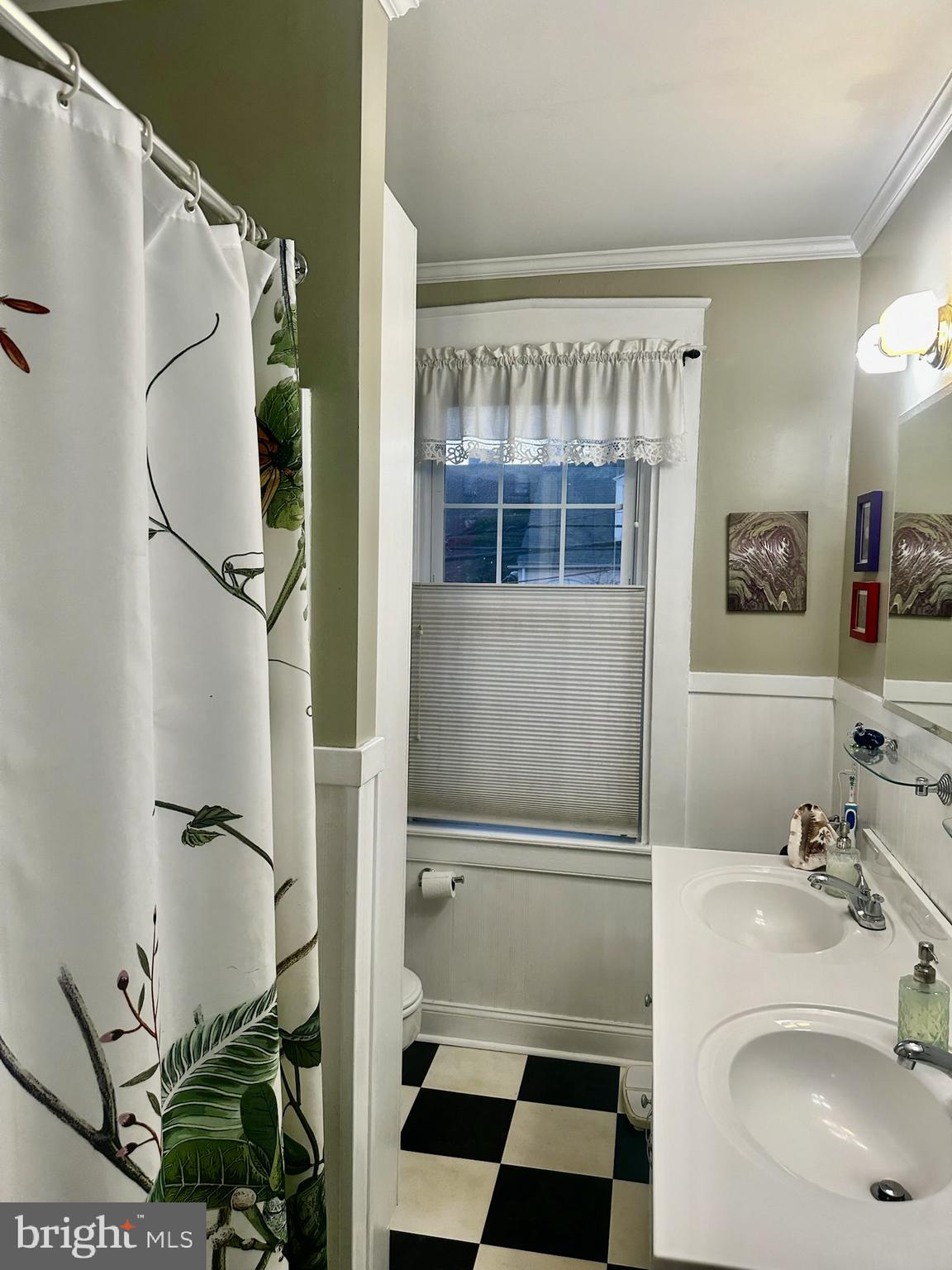 37 N CHARLOTTE STREET