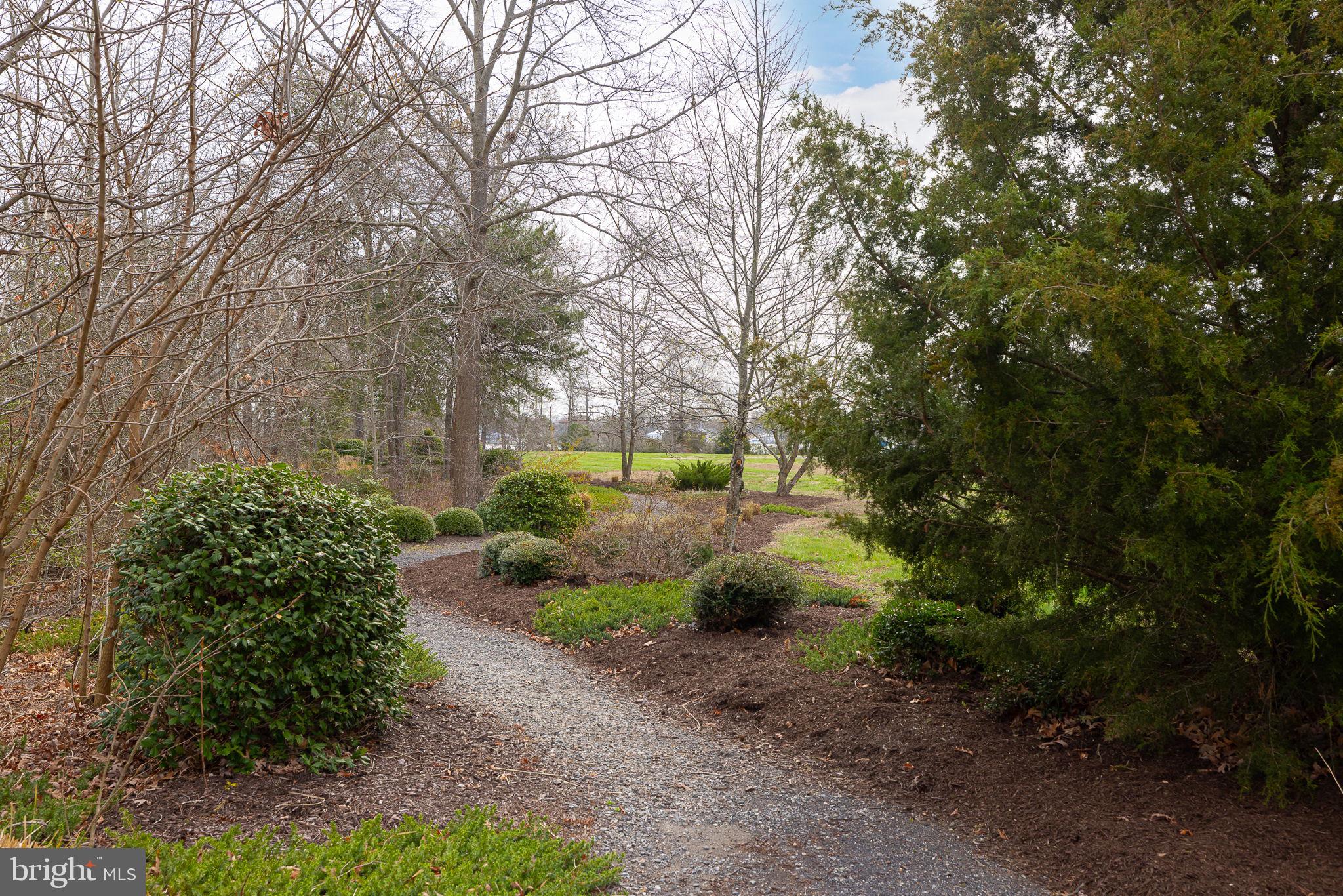 MONROE POINT TOWNHOUSES - Residential