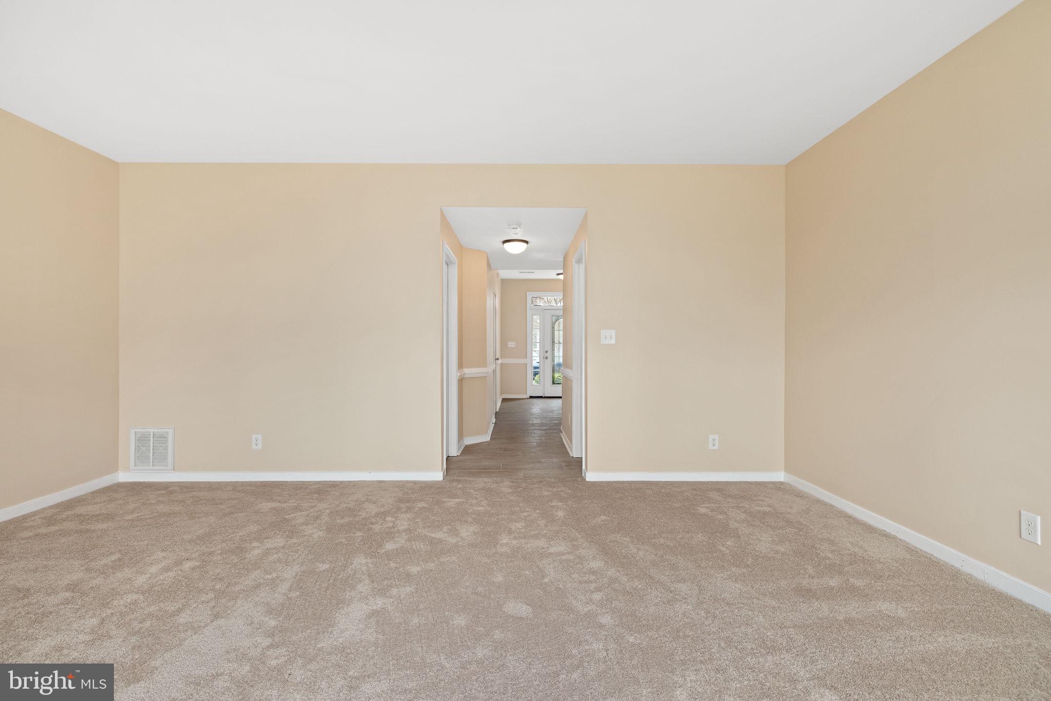 MONROE POINT TOWNHOUSES - Residential